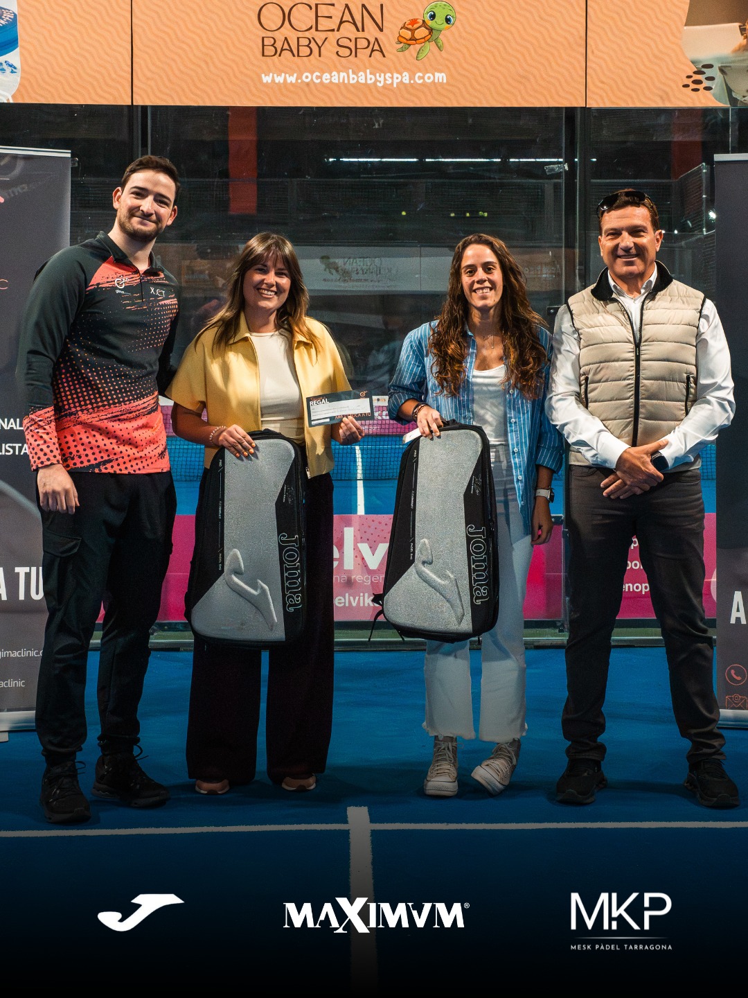 🏆🔥 CAMPEONES · JOMA GRAND SLAM 🔥🏆
Así se cierra una semana espectacular de pádel en el Mesk Padel, con nivelazo, partidazos y un ambiente brutal en cada pista 🎾
Enhorabuena a todos los campeones por el torneo que se han marcado 💪
Gracias a Joma Tarragona, patrocinador del torneo, por seguir apostando por el circuito Maximum 🙌
Y a Gimaclinic, por estar toda la semana ofreciendo servicio de fisio, por el detalle con los campeones y por su participación en el sorteo 🤝
Y como siempre, gracias al Mesk Padel por ser un club de 10 💙
Seguimos sumando 🔥