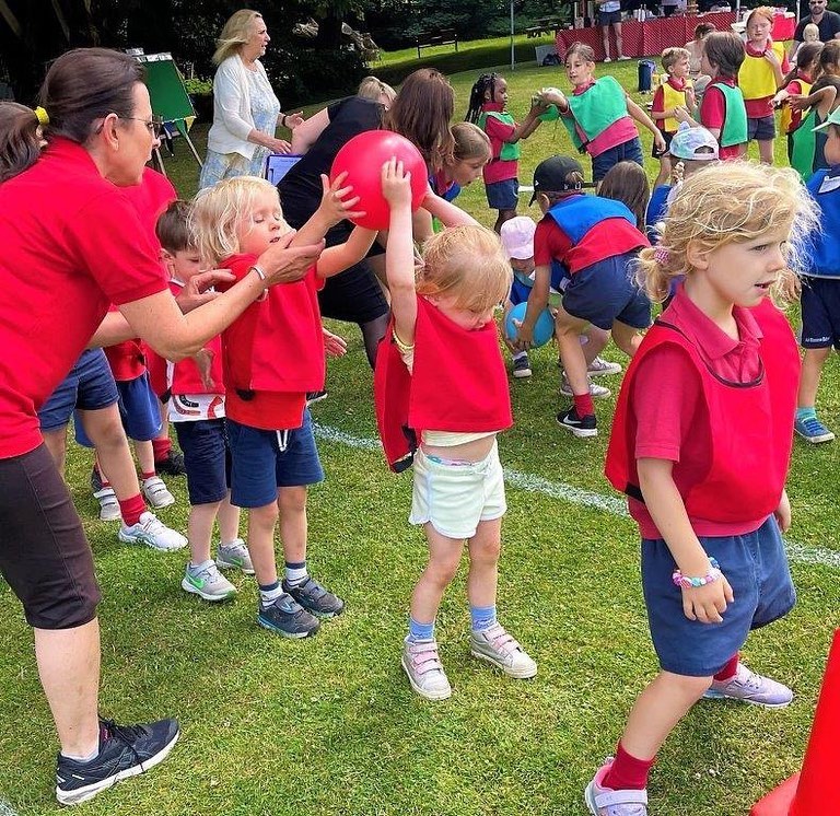 A few photos of our great Sports Day… obstacle relays, throwing, parents relay, cross country etc. - such fun!
#montessorikent #montessoritunbridgewells #montessoriprimary #montessorinursery