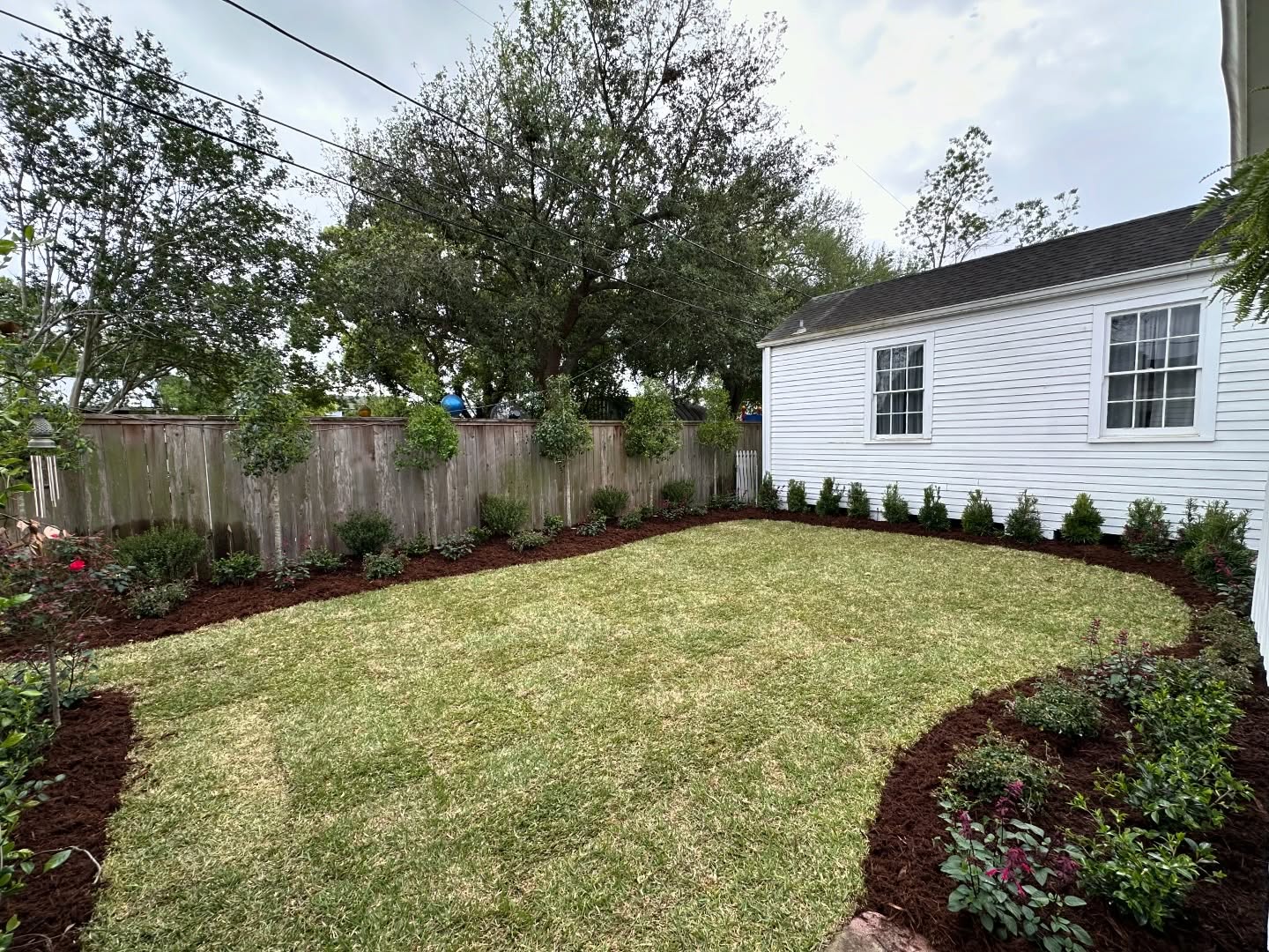 New landscape and fresh sod ready for Easter weekend! Summer is upon us, let’s get your yard in tip top shape ready for the next holiday!
CALL/TEXT CHASE (504)343-3938
#landscaping
#neworleans
