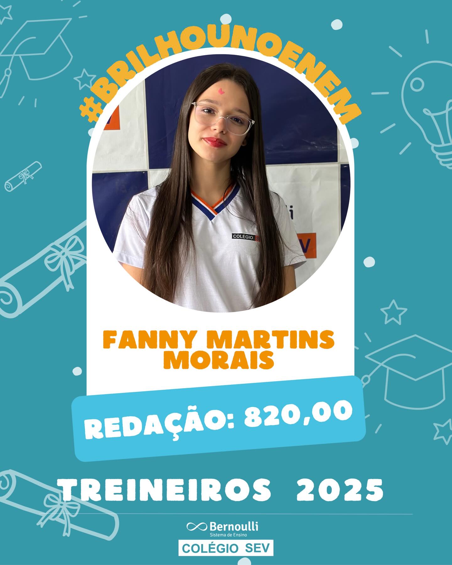 Um resultado que começa antes mesmo da linha de chegada.
Nossos alunos treineiros já mostram, na prática, o nível de preparo que constroem ao longo da sua trajetória estudantil, com destaque na Redação do ENEM 2025.
Esse desempenho revela pensamento crítico, repertório consistente e segurança na escrita.
Parabenizamos cada aluno pelo excelente resultado.
Que venha 2026 🚀