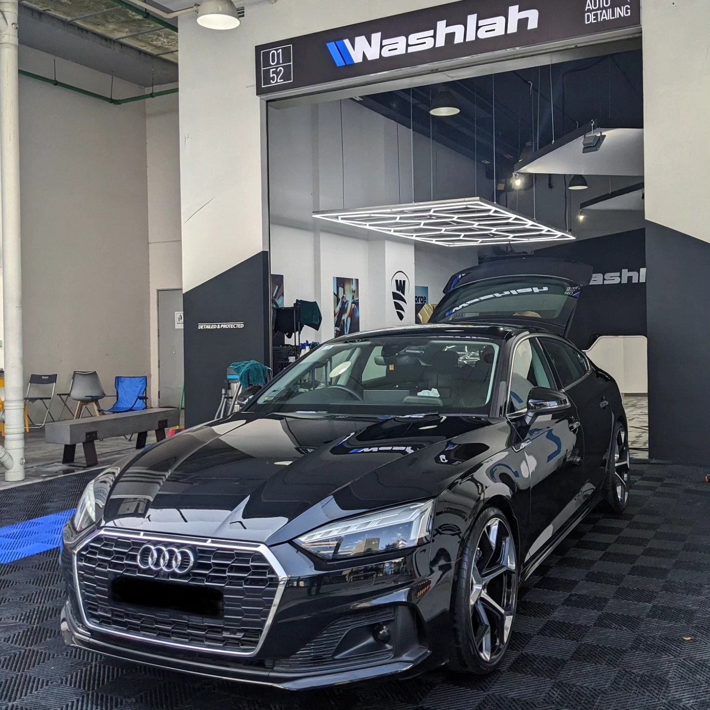 Experience the difference with our detailing washes. Unsure about the perfect package? Our team is here to help - just WhatsApp us!
All car makes welcome, with options to fit every budget. We take our time to ensure perfection, so be prepared to spend some quality time with us.
Book your appointment: WhatsApp 96689274
View our menu: https://wa.me/c/6596689274
#sgdetailing #carpro #autodetailing
š1 Kaki Bukit Ave 6, Autobay@Kaki Bukit, #01-37
š7030 Ang Mo Kio Ave 5, Northstar@AMK, #01-52
āļø 9668-9274
š www.washlah.sg
š Monday to Sunday, 10am to 7pm. Appointments only.