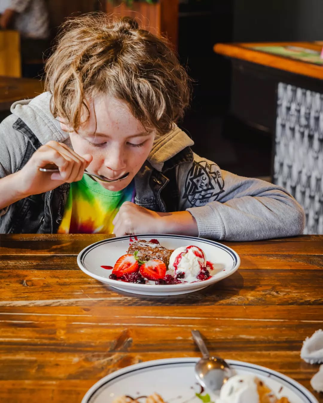 Bring the mini-humans, stay for the sugar rush. Whether it’s a family dinner or a "just because" dessert date, we’ve got space for the whole squad. Pro tip: Grab extra spoons - our desserts disappear fast.
Who’s the biggest sweet tooth in your family? 👀