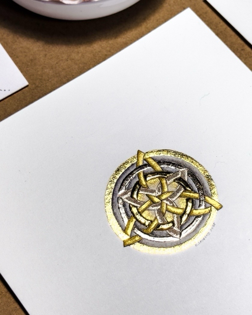 ๐ซ My gilding class, ๐๐ถ๐๐๐ฒ๐ป๐ถ๐ป๐ด ๐๐ผ ๐๐ผ๐น๐ฑ, will be on ๐๐ฟ๐ถ๐ฑ๐ฎ๐, ๐ณ ๐๐๐ด๐๐๐, ๐ณ๐ฟ๐ผ๐บ ๐ด:๐ฏ๐ฌ ๐ฎ๐บ ๐๐ผ ๐ฑ:๐ฌ๐ฌ ๐ฝ๐บ. Iโll be teaching at the IAMPETH Conference @iampethofficial this year in Salt Lake City, Utah, USA. ๐๐ผ
This class is a practical exploration of gilding techniques, looking closely at how gold behaves across different surfaces, sizes, and methods, and how timing and application can change the final result.
For me, gilding is not only about making something shine. It is also about attention, patience, and learning how to respond to the material. This class is designed to help students build confidence through practice, observation, and troubleshooting, rather than chasing perfection.
Iโll also be bringing sample studies and class pieces to help students see the differences in texture, finish, and behaviour in a clear and useful way.
The conference packet is now live, and Iโm looking forward to sharing this class with you at IAMPETH 2026. ๐ฅฐ
#iampethofficial #iampeth2026 #gilding #gildedart #calligraphy