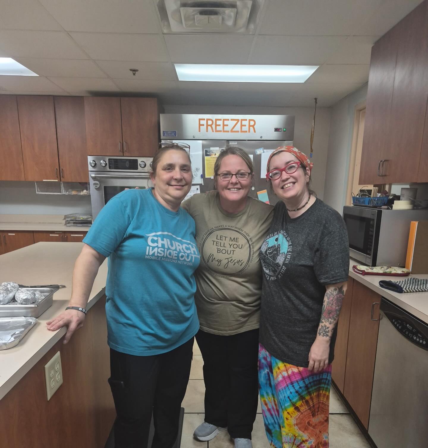 A BIG THANK YOU to our J Team: Jennifer, Julie and Joy for providing the meals for @fielderchurch this week! They have not had a chance to go hungry! And a special thank you to Cory Pate for the great smoked ribs!