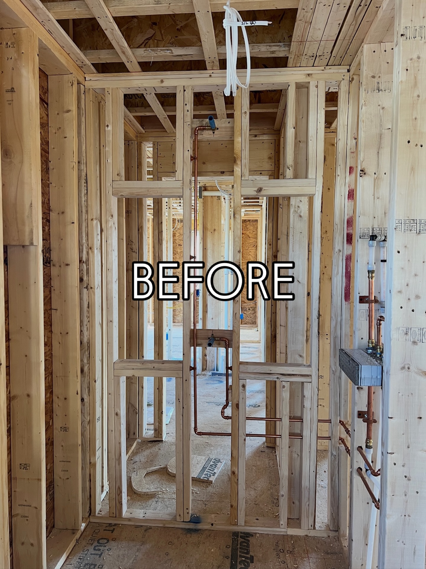 There’s nothing like a good before & after to show what real attention to detail can do ✨🚿
Because your home should feel just as good as it looks
•
•
•
#HomeSweetHome #BeforeAndAfter #ShowerTransformation #CleanSpaces #attentiontodetail