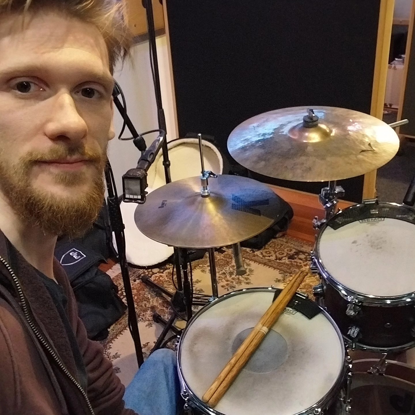 Recording day session at @highfieldstudio !