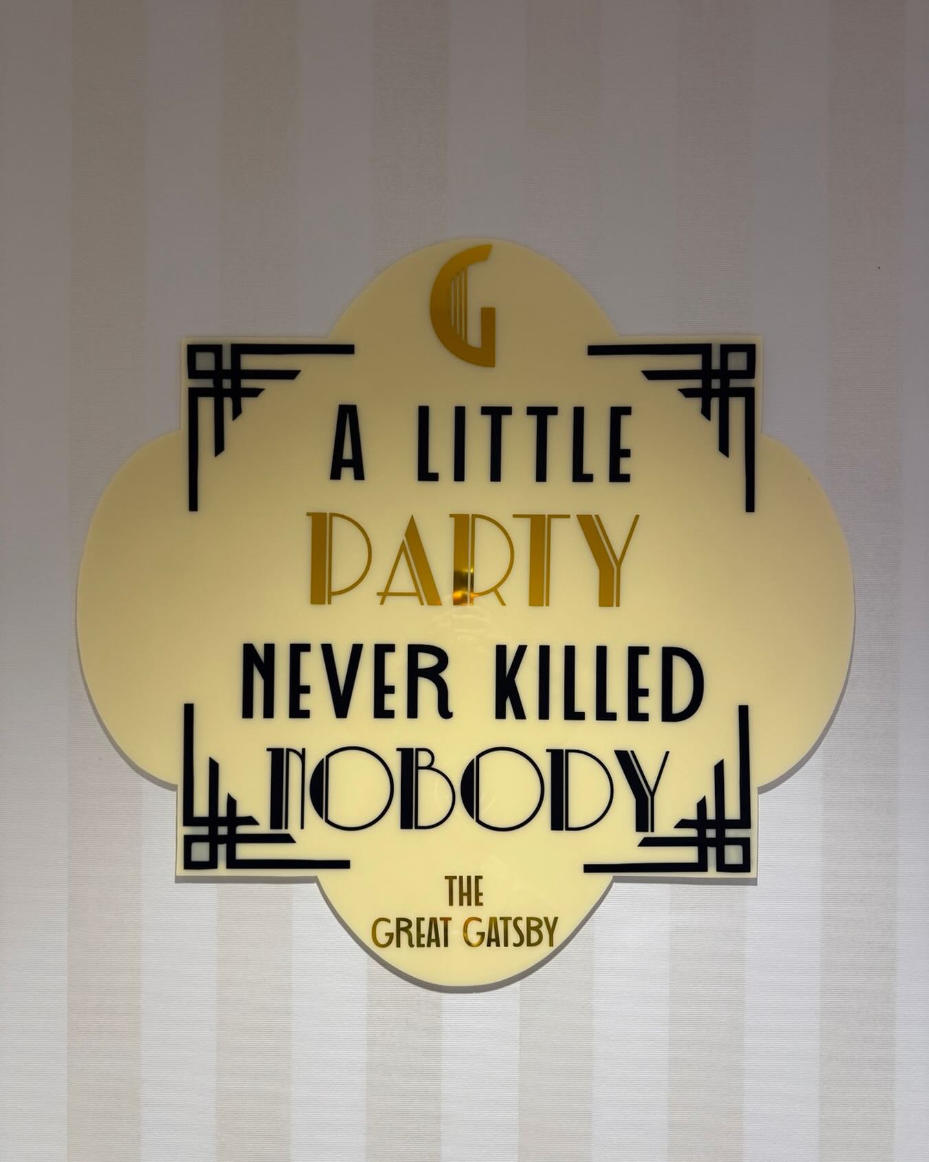 Tonight’s the night! The Parents’ Association’s Speakeasy Gala! Hope to see you there! Let us know if you did not receive the password required for entry. (Link in bio to access the raffles and auctions. Winner need not be present to win.)
#thebridgesacademy