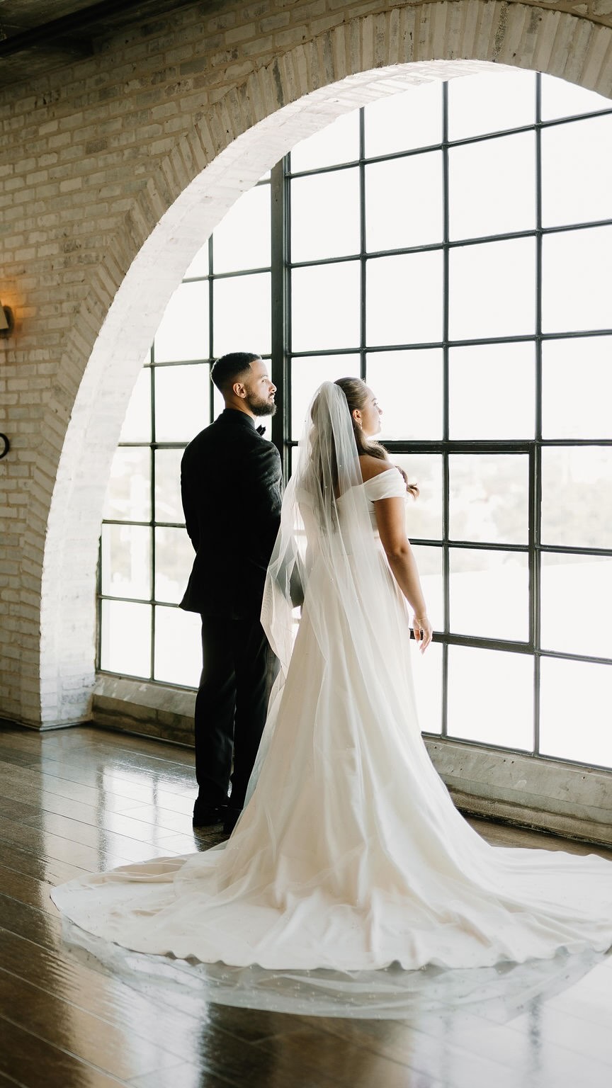 A small glimpse into the design boards we create behind the scenes…and how they come to life ✨
What you’re seeing? Just a fraction of the full experience.
Vendor Credits|
Hair and Makeup @butterartistry
Florals and Planning - @whimsical-creatove-tx
Photography - @jasonsmelser
Content Creation @yourdaybyjamie
Dance Floor @mikesdancefloorrentals
DJ - @jonnyblackproductions
Cake @littlesisterhouston
Photobooth @fotably
Venue @astorianevents
Catering @jacksonandcompanycatering
Exit car - @Monarch British Limos
#weddingdesign #luxurywedding #engaged #houstonflorist #houstonweddings