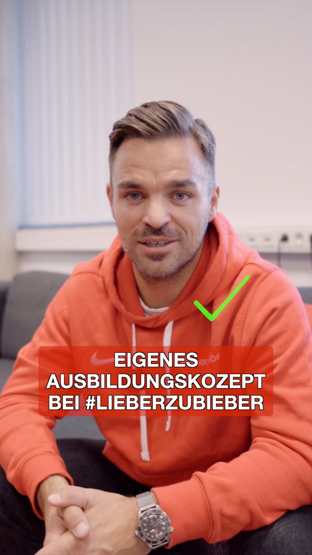 Ausbildung neu gedacht 🔥
Digitaler Theorieunterricht mit iPads & eigenem Workbook 📱📘
➡️ danach Training im innovativen Fahrsimulator 🕹️🚗
➡️ und dann unser Gamechanger: deine persönliche Ausbildungsplanerinnnen 🎯 @becks287 @birgitbieber62 @kathakunkel ✌️
Keine Lücken, durchgehende Fahrstunden bis zur Prüfung – mit dem Ziel: bestehen beim ersten Mal 💪
👉 Führerschein ohne Kompromisse
#lieberzubieber #fahrschuleaschaffenburg #fahrschulebieber #führerschein #aschaffenburg