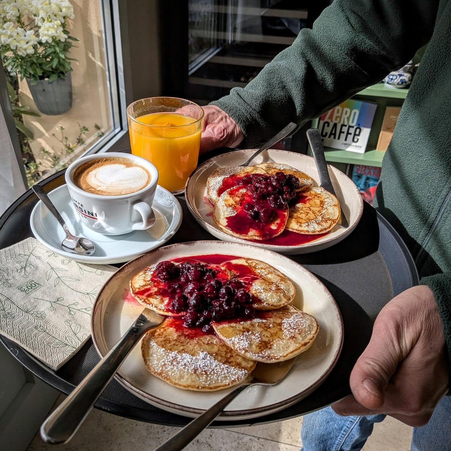 Pancakes are the perfect way to start the day. 🥞✨
A little sweetness, a warm cup of coffee, and the beauty of a new morning…
📍 Find us in the heart of Montepulciano
⏰ Open for breakfast & lunch (closed Thursdays)
✨ #lalmacafe
☺️ #goodfoodisgoodmood
🍳 #breakfast
🥪 #brunch
🥘 #lunch