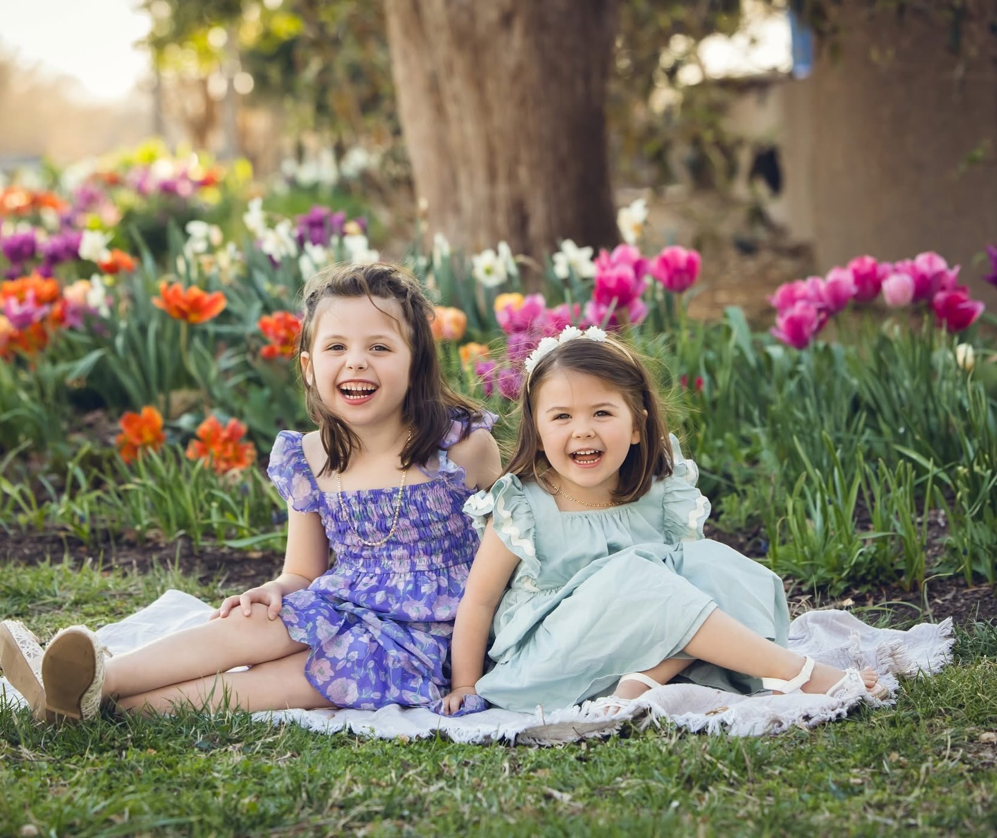 Those first outdoor Spring shoots just feel SO GOOD to be back!