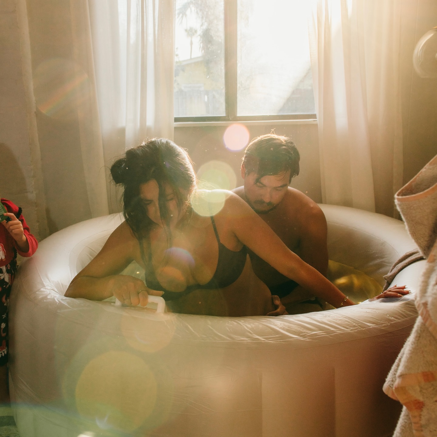 If there’s one thing I’d share—both as a doula and as a mother—it’s this: no two birth stories are ever the same, even when there are similarities.
Birth can echo familiar patterns and still unfold in an entirely new way. It will ask something different of you each time—physically, mentally, and emotionally. No amount of preparation can fully predict it, and that’s part of its power.
Every birth carries its own rhythm, its own challenges, and its own kind of magic. And with each one, there’s a lesson—often found in the surrender.
Expectations have to be left at the door. Trust, presence, and support will carry you further than any plan ever could. And still… here we are on the other side!!
If you didn’t know, I welcomed my baby this week—and we are soaking it all up 🤍
📸 @foreverleephotography