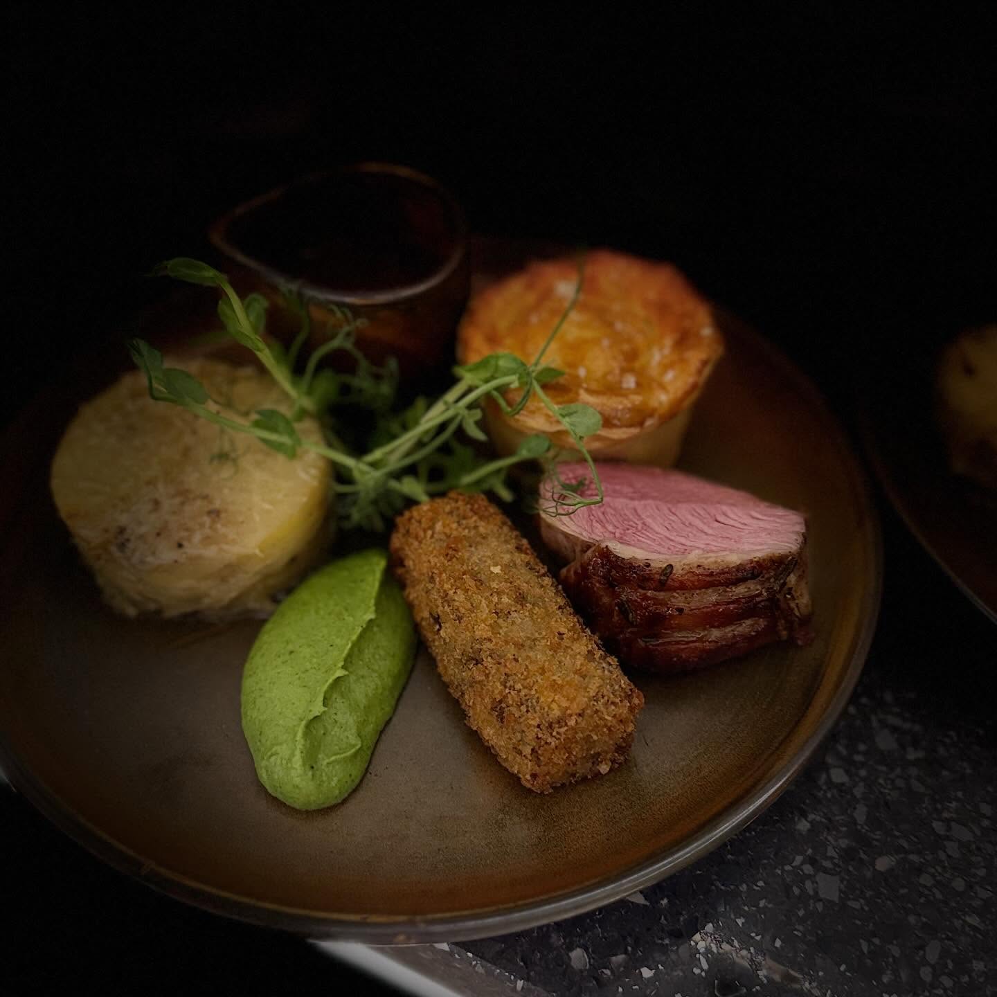 A few shots of the weekends private dining events.
Our seasonal Spring menu is going down well with the celebration of spring lamb being the number choice.
We are now fully booked until August regarding private dining but still have spaces available for our next new hall wine dinner on Saturday 11th July. Menu will be released very soon.