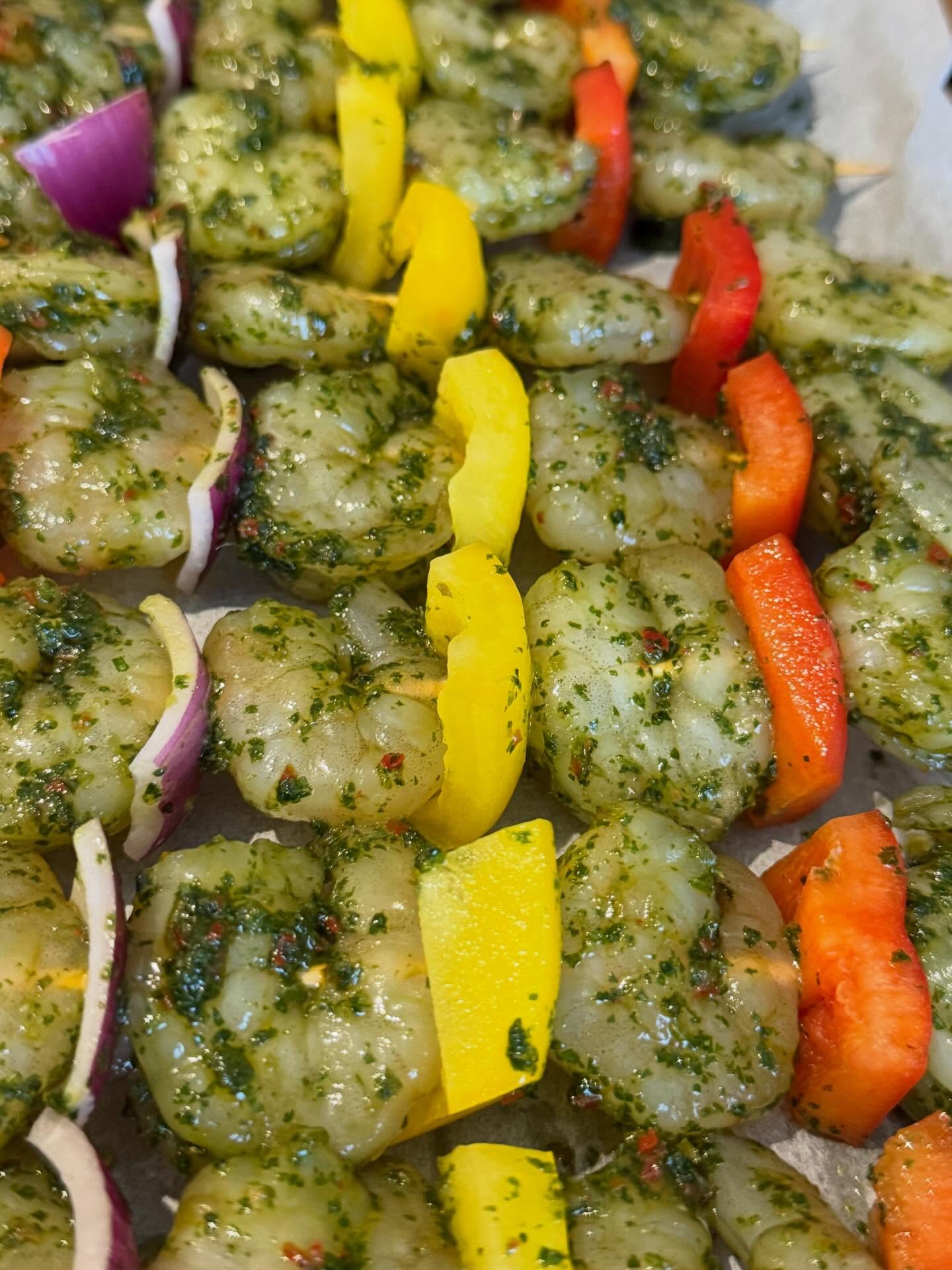 Tiger prawn skewers marinated in fresh coriander 🌿, chilli and garlic. #privatechef #personalchef #cotswolds