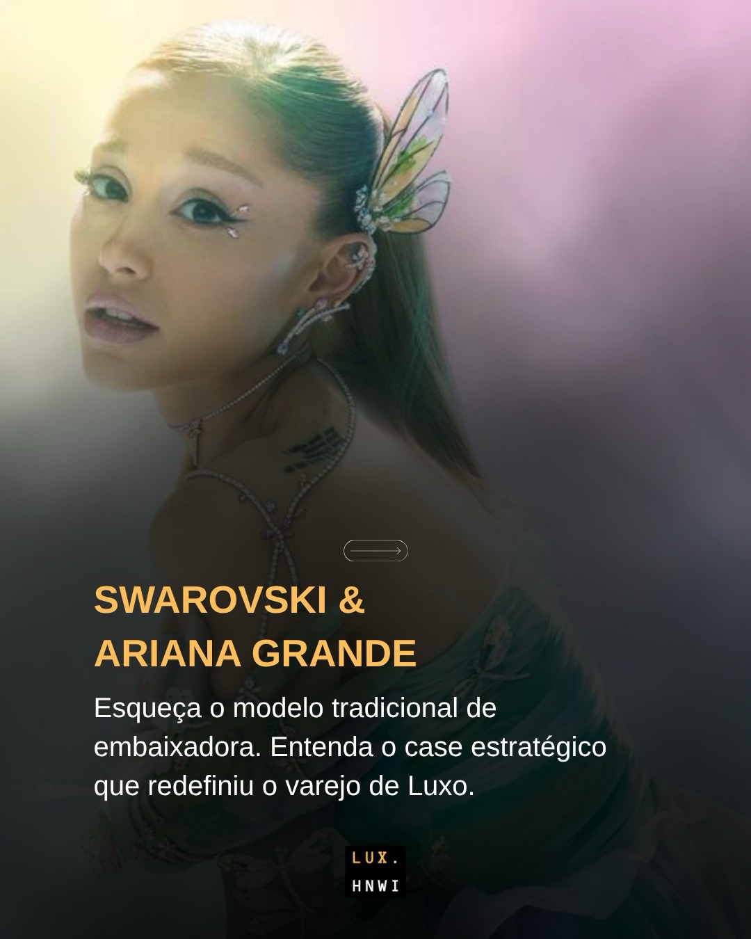 O novo padrão de ouro do mercado de Luxo? A co-criação imersiva. ✨
A era das celebridades posando estáticas em campanhas ficou para trás. A parceria histórica entre a centenária Swarovski e a megastar Ariana Grande provou que, para capturar a atenção do consumidor de alto padrão moderno, é preciso construir mundos inteiros.
Neste novo estudo de caso da LuxHNWI, dissecamos as fases milimetricamente projetadas dessa aliança:
💎 A transição calculada do maximalismo noturno (Fase I) para o design romântico e participativo da nova Coleção Cápsula (Fase II).
🛍️ O espetáculo do “Retailtainment” global, transformando fachadas de endereços como a Harrods em puro entretenimento e imersão.
🇧🇷 A execução furtiva e de ultraexclusividade no Brasil, materializando o universo da artista nos mínimos detalhes de curadoria dentro da Soho House São Paulo.
Entenda a estratégia profunda que uniu a tradição centenária da lapidação de cristais ao magnetismo pop para redefinir a economia do desejo.
👉 Leia o artigo estratégico na íntegra. Link na Bio.
#arianagrande #swarovski #sohohouse #luxhnwi #rosewood