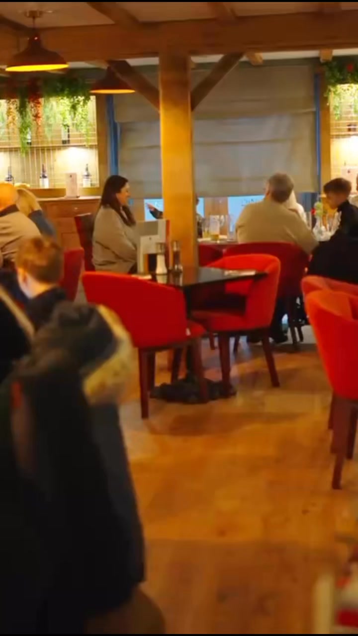 🧠❓ Charity Quiz Night at The Rose & Crown! ❓🧠
Think you’re a quiz genius? Or just really good at confidently shouting the wrong answers? Either way… you’re welcome! 😄
Join us Monday 30th for our Charity Quiz Night with a 7:30pm start.
🏆 Prizes for 1st, 2nd and 3rd place
😅 And yes… there might even be something for last place (because someone has to come last).
It’s all for a great cause, so grab your smartest friends… or just the ones who are good at guessing!
Plans this weekend? Why not pop in and see us before the big quiz night.
Book your table online:
https://web.dojo.app/create_booking/vendor/56Zde-9zdMk87e8zpQFmllJ3Ys3tPOtKa3FkzVjx31Q_restaurant
#RoseAndCrown #CharityQuiz #QuizNight #PubQuiz #EssexEvents #QuizTime #SupportCharity #MondayNightQuiz #TeamTrivia #PubFun #BookATable