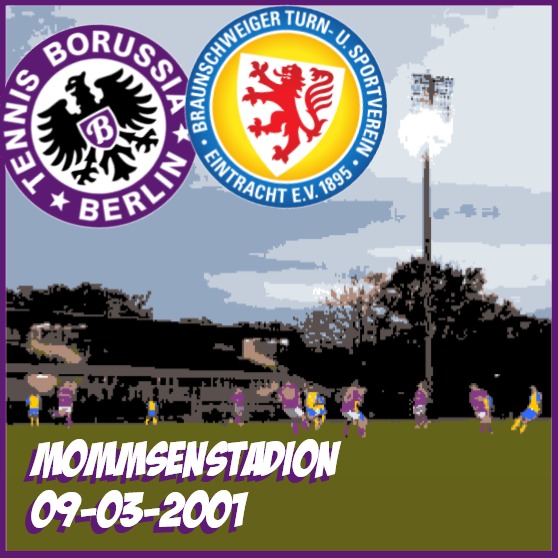 ⚽ Tennis Borussia - Eintracht Braunschweig 1:3, Regionalliga Nord.
Für beide Vereine sah es damals finanziell übel aus: Die Göttinger Gruppe hatte ihren Ausstieg bei TeBe zum Saisonende angekündigt, und die Insolvenz von Kölmels Kinowelt traf Eintracht am Jahresende auch ziemlich heftig. Sportlich lief es kaum besser: TeBe wurde Letzter, Tabellenführer Eintracht versemmelte mit 10 Niederlagen aus den letzten 11 Spielen noch souverän den Aufstieg.
📅 vor Ort am 09.03.2001
🏟️ Stadion: Dem durstigen Gast wird die Mommse gefallen: hinter der Tribüne befindet sich ein schnuckeliges Casino, und am Gästebierstand hat man - aufgrund der erhöhten Lage - sogar einen besseren Blick auf den Platz als im Rest der Gästekurve.
🤩 Legenden: in Eintrachts komplett neu zusammengewürfelten Kader sorgten zwei Spieler angeblich fast im Alleingang für den Team Spirit: Frank Edmond und Dirk Weetendorf teilten sich eine Bude, in der so mancher Mannschaftsabend bei Selbstgekochtem (ohne Rezept) die Laune in der Mannschaft hoch hielt. An jenem Abend trugen sich beide Spieler in die Torschützenliste ein: Weete zweimal vorne, Edmond einmal per Eigentor hinten.
Außerdem traf Franz Merkhoffers Schwiegersohn, dessen Alleingang gegen 96 ihn zum Pokalhelden machte: Jacob Thomas.
👩👩👧👧 Fans: Zum letzten Mal in der Saison durften Eintrachts Fans an jenem Freitag Abend "Spitzenreiter, Spitzenreiter!" singen, denn bereits ab Samstag war die Tabellenführung Geschichte.
Da Eintrachts Fans der Ansicht waren, dass TeBe's finanzielle Probleme noch nicht groß genug waren, warf man zahlreiche Fackeln auf Laufbahn und Rasen. Erst der Investor weg, dann klagt Kirjakov ausstehende Gehälter ein, und on top müssen nun auch noch Brandlöcher professionell beseitigt werden.
🐶 Wenn TeBe ein Hund wäre: Der streunende Scraps aus dem Charlie Chaplin-Film "A Dog's Life" - tiefer in die Armut kann man gar nicht rutschen.
#tebe #eintrachtbraunschweig #regionalliga #mommsenstadion #groundhopping