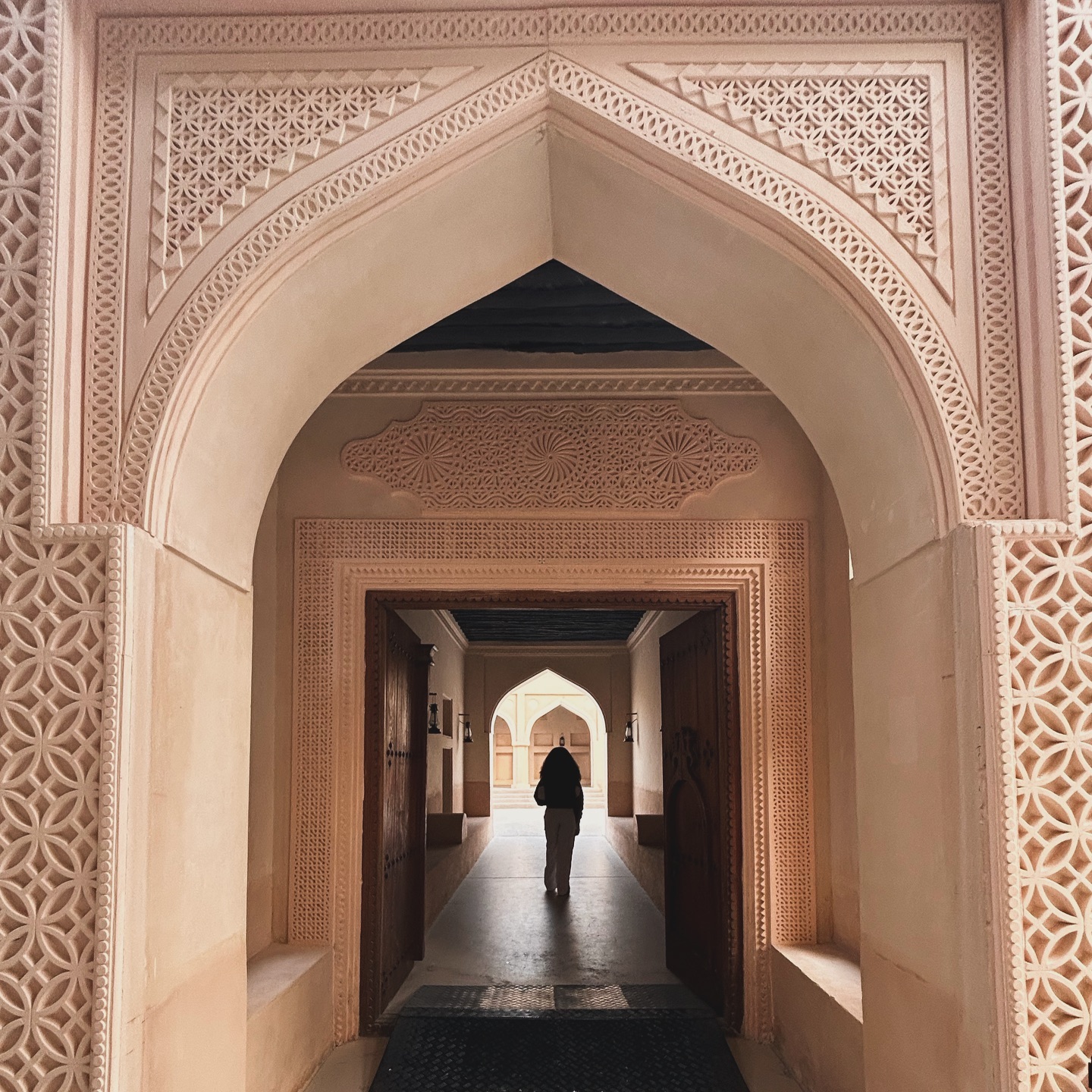 Life in the desert city
.
.
.
.
.
.
#qatar #doha #explore #archidaily #archilovers #discovernessara #potd #love #art #artgallery