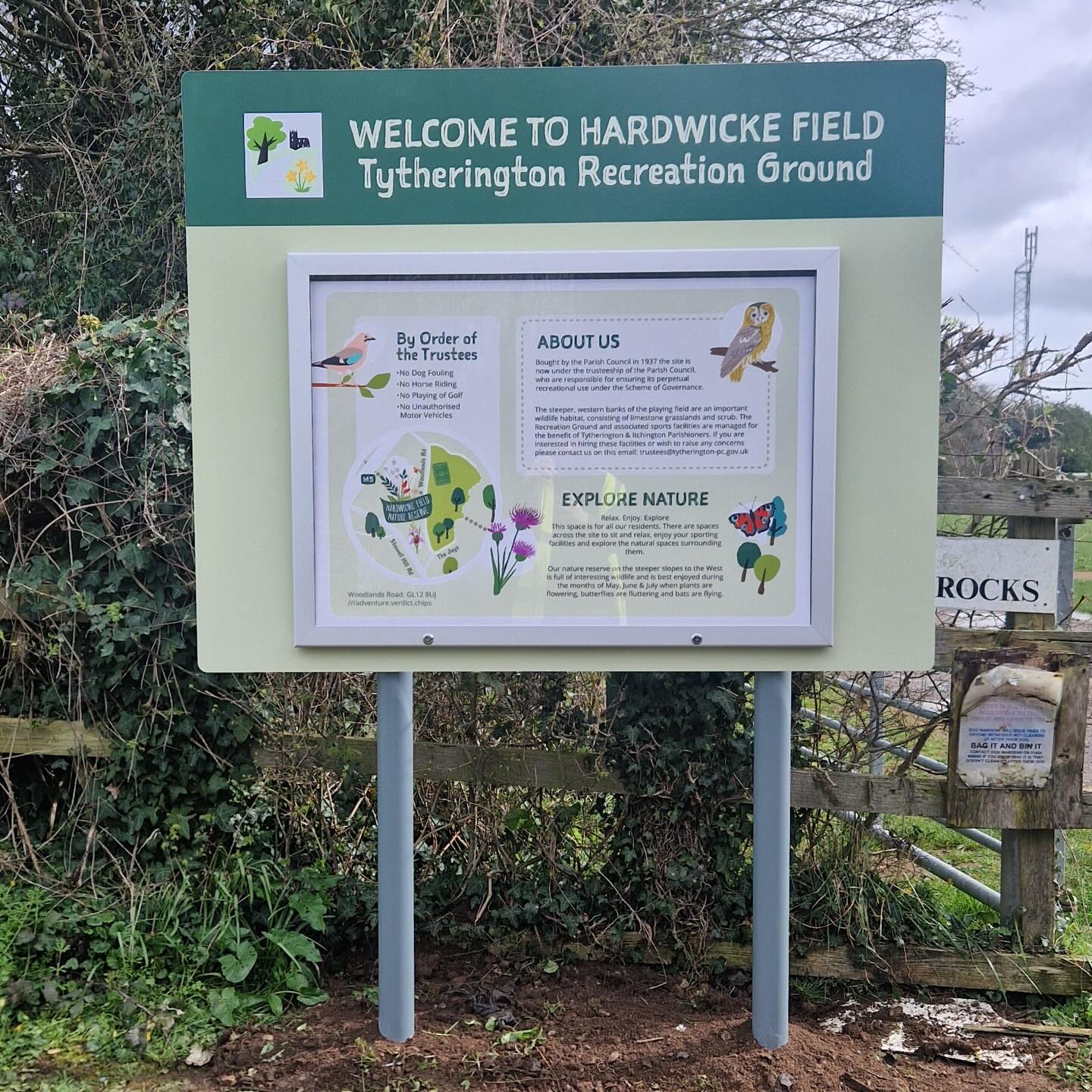 Another great project! Custom signage for a local field - from design through to print, manufacture and installation.
📞 - 01454 411144
✉️ - info@avondisplays.com
.
.
.
.
.
.
.
#bristolsigns #signmaker #vinylstickers #thornbury #printingservices