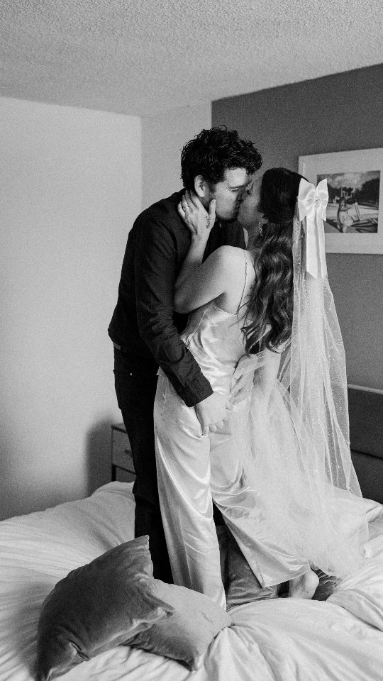 No gastes en un video de bodas; nadie lo ve
.
#weddingfilm #weddingfilmmaker #boda #wedding #weddingphotography #fotografodebodas #bodas