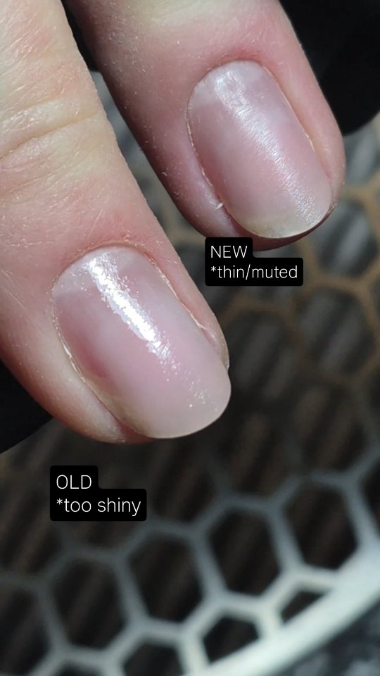 Is your Primer TOO OLD?? 🫣
Is your Primer extra shiny when applied, does the end of the bottle contain dust particles? I understand that we all want value for money when it comes to using products, but our clients want value too when it comes to retention.
Using old, oxidised primer from the end of the bottle increases the risk of lifting and can lead to disappointment for you and your client.
Make sure your primer is fresh and free of dust.
#nails #nailtipsandtricks #naileducation #nailcoursesdungarvan