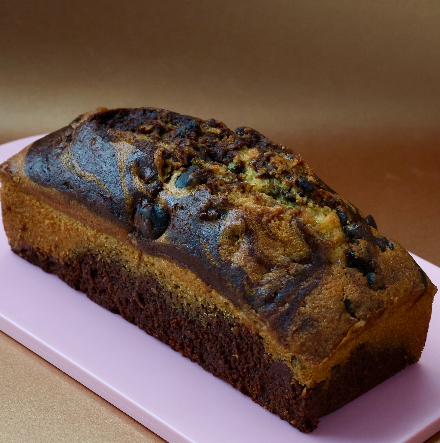 Nous serons de retour le 16 avril… entre temps, dites-nous si vous êtes team cake marbré? Cake choco? Ou cake vanille?
#micielopatisserie #cakemarbré #addiction