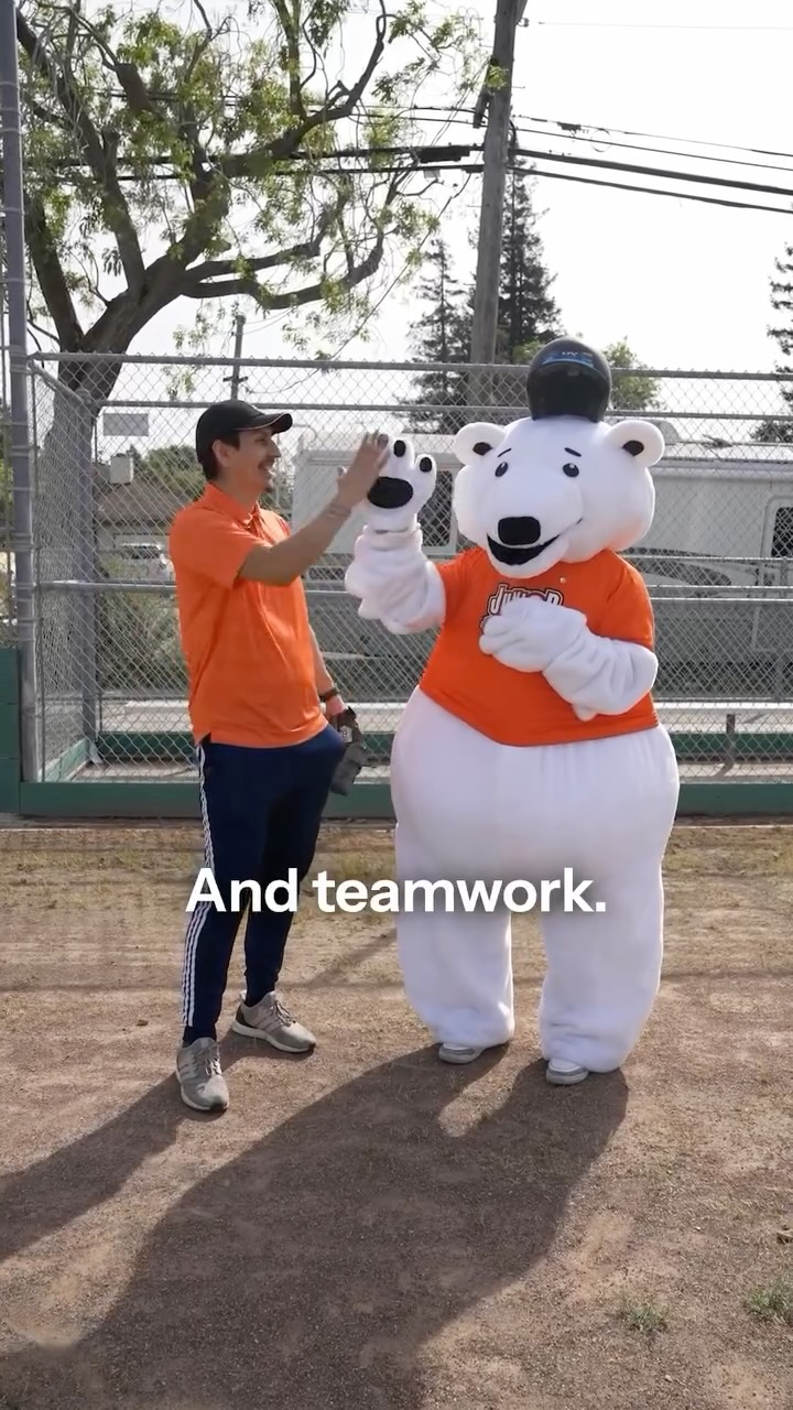 ⚾🧡 The Orange and Black is back with our Junior Giants program! Join the fun.🧡⚾
If your child is ages 5–18, they can spend their Saturdays playing baseball, making new friends, and have a great time out on the field.😊
It’s all about fun, teamwork, and creating summer memories!
📅 June 13 – August 2 (Saturdays)
📍 Taft Field
Have questions or ready to sign up?
📞 650-204-0178
📧 sports@redwoodcitypal.org
We can’t wait to see you on the field! ⚾✨