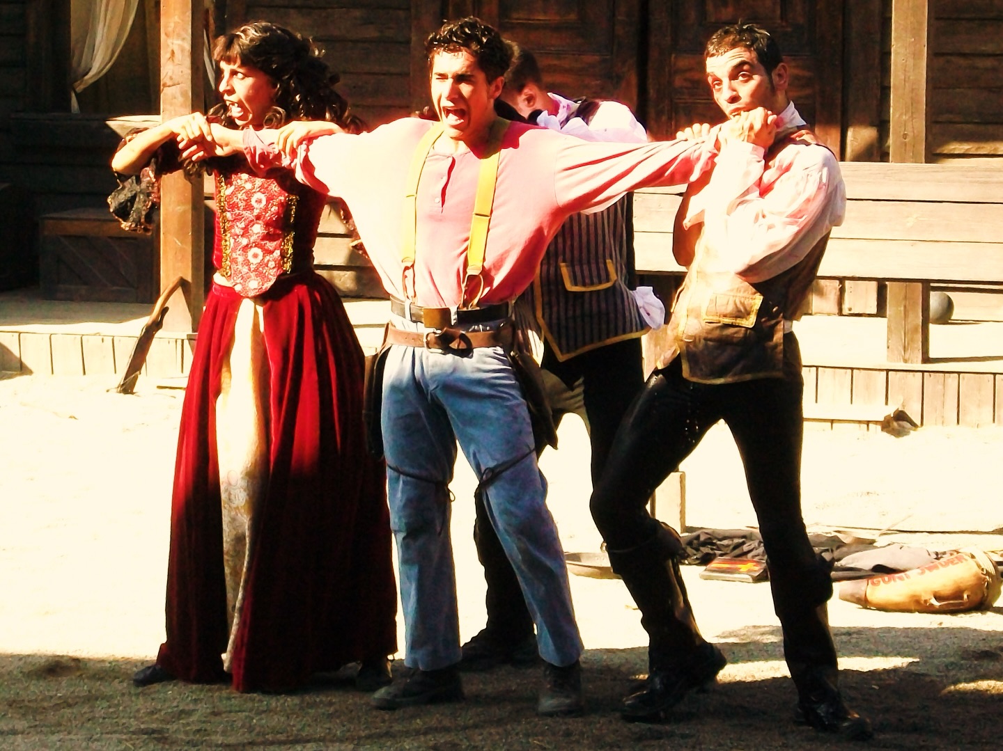 🎭 FELIZ DÍA MUNDIAL DEL TEATRO 🎭
#teatro #actor #eduferres #díamundialdelteatro