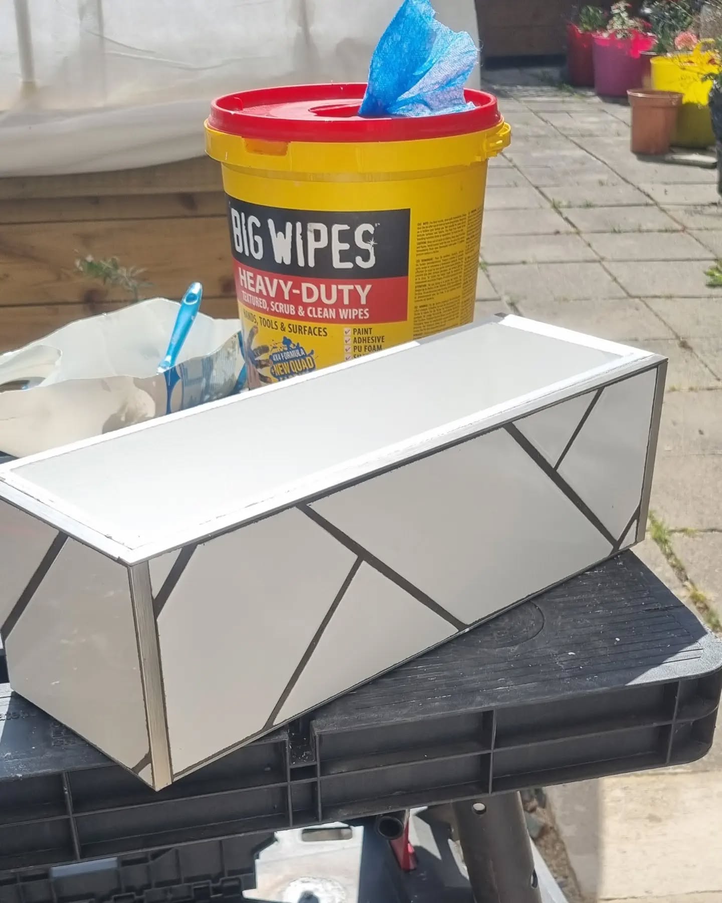 Some times you have to go the extra mile!!🏃🏾♂️💨
This client really wanted a matching box for there bathroom I installed earlier on this year! So I said.... I can make it happen! But in my head I was like Laaarrd Jesus I hope this comes out good😅 now I ain't a tiler by trade but I believe it came out great.w
The smile on there face was priceless which made all the time and effort spent worth it 💛🖤💛🖤
Tell dem wah we do
Lowe di L, take di W 💪🏾
#hashtagplumbing 👨🏾🏭🔨🔧🪚🗜