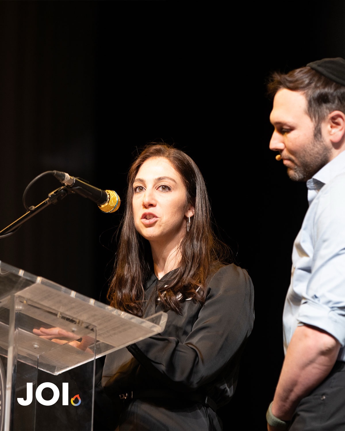What an incredible evening we had with Matisyahu and 600 friends! It was so amazing to sing together and be together as an inspired Jewish community. Grateful to all of you who joined!
We havenât stopped listening to Matisyahu since!