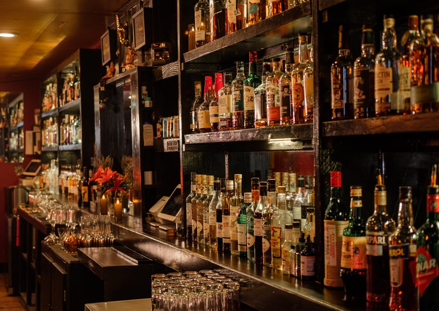 A full shelf is a beautiful promise.
See you tonight. ✨
#barmonami #bma #monamimoments #barmonamisa #sanantonio