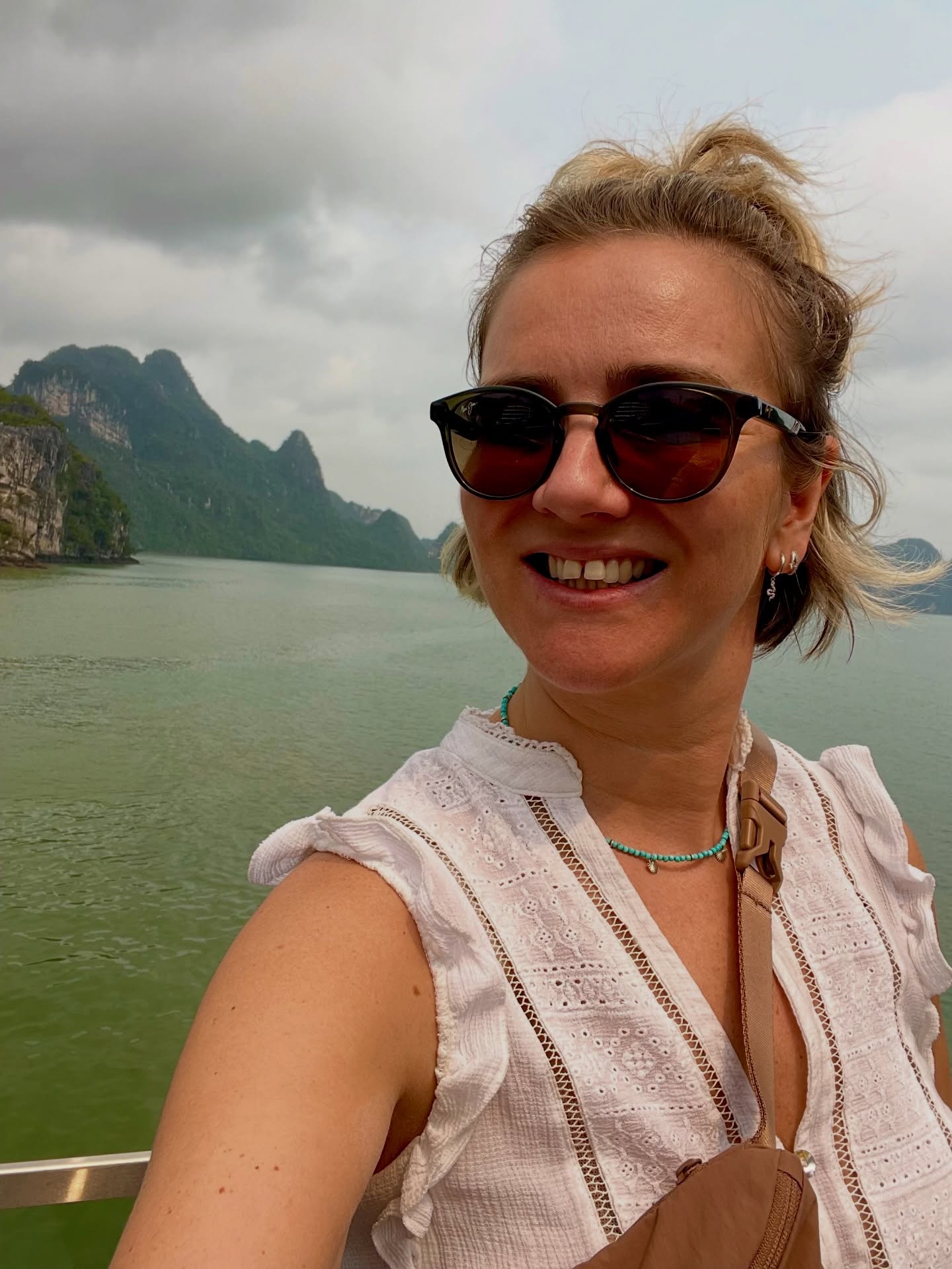 Sending Easter 🐣 magic and wishes to everyone from Vietnam 🇻🇳
Enjoy indulging in lots of chocolate 🍫 🥚
#timeaway #adventure #ancestors #vietnameseshaman #recharge