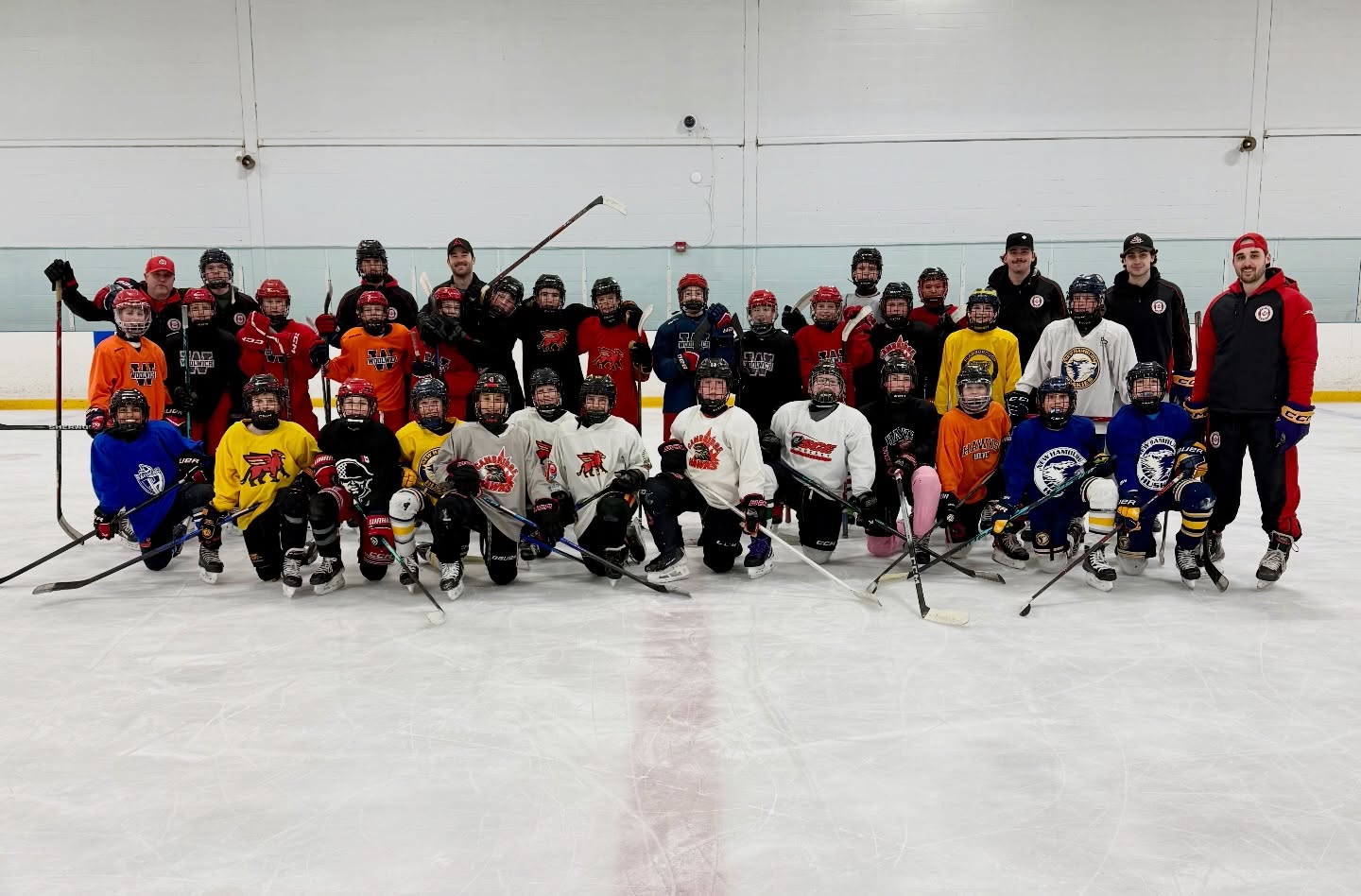 CAMBRIDGE BODY CHECKING CLINIC - Such an awesome 6 hours with this crew this week!! Love seeing each players confidence grow when giving and receiving body contact. Thank you to all of our holistic families for joining us and best of luck heading into tryouts and next season!