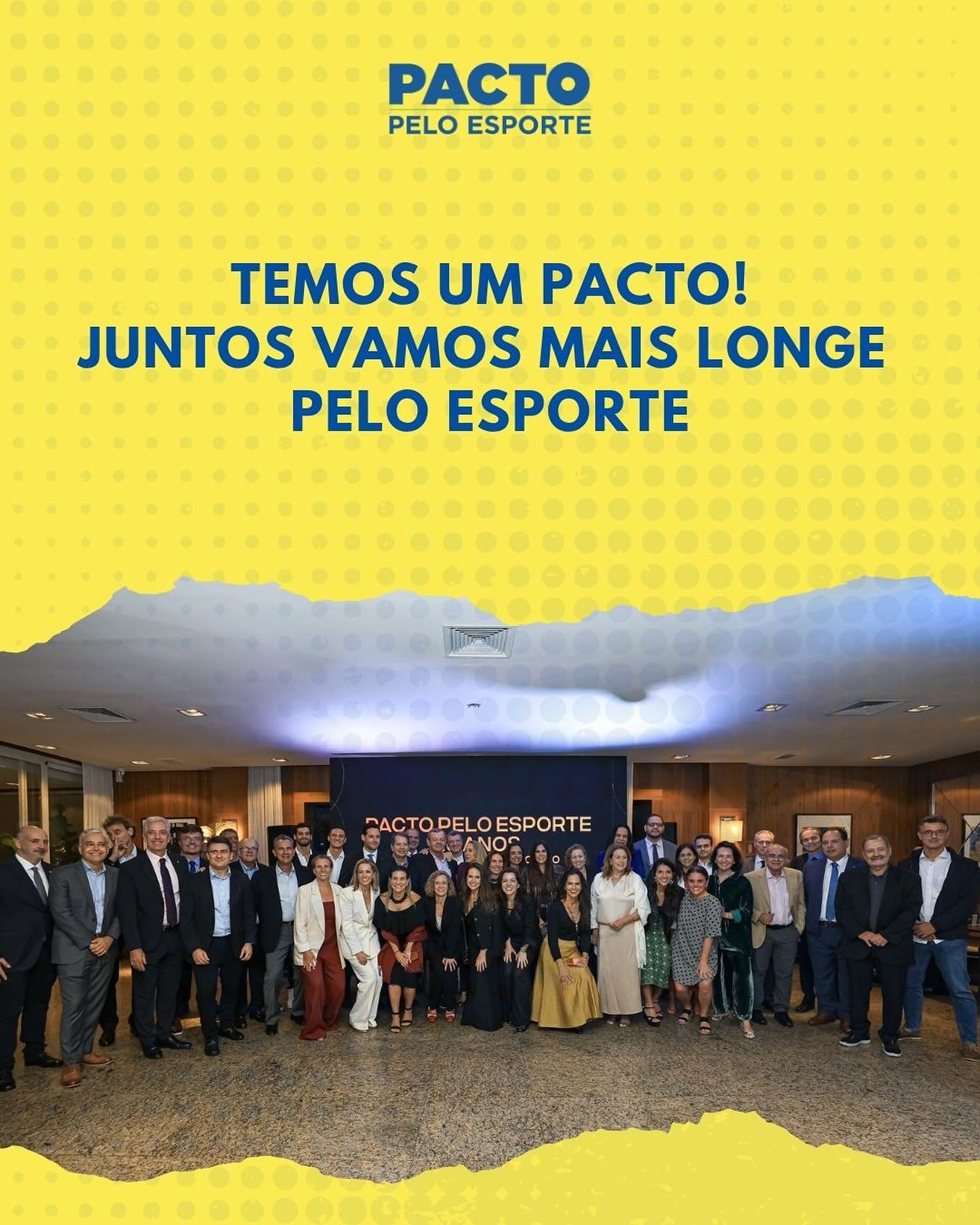 Há 10 anos, pessoas que acreditam no poder transformador do esporte decidiram caminhar juntas.
Ao longo dessa década, construímos um movimento formado por atletas, empresas, profissionais amantes do esporte e parceiros comprometidos com o fortalecimento do esporte brasileiro por meio da transparência, da integridade e da boa governança.
Cada encontro, cada parceria, cada iniciativa só foi possível graças a todos que caminham conosco.
Neste momento, celebra-se muito mais do que um aniversário.
Celebra-se uma comunidade que acredita que o esporte pode inspirar, transformar e construir um futuro melhor.
Essa comunidade de profissionais que torcem pelo esporte se fortalecerá ainda mais a partir de agora.
Venha saber mais!
E seguimos juntos pelo esporte brasileiro.