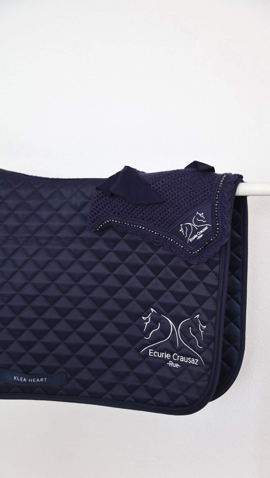 This is what your horse is missing.
Can you picture it already?
Your logo. Your colors.
A look made just for you.
Not something everyone has —
something that feels like yours🖤
Once it’s yours…
you’ll see the difference.
kleaheart.com
#equestrianstyle #horsegirl #custommade #horsecontent #KLEAheart