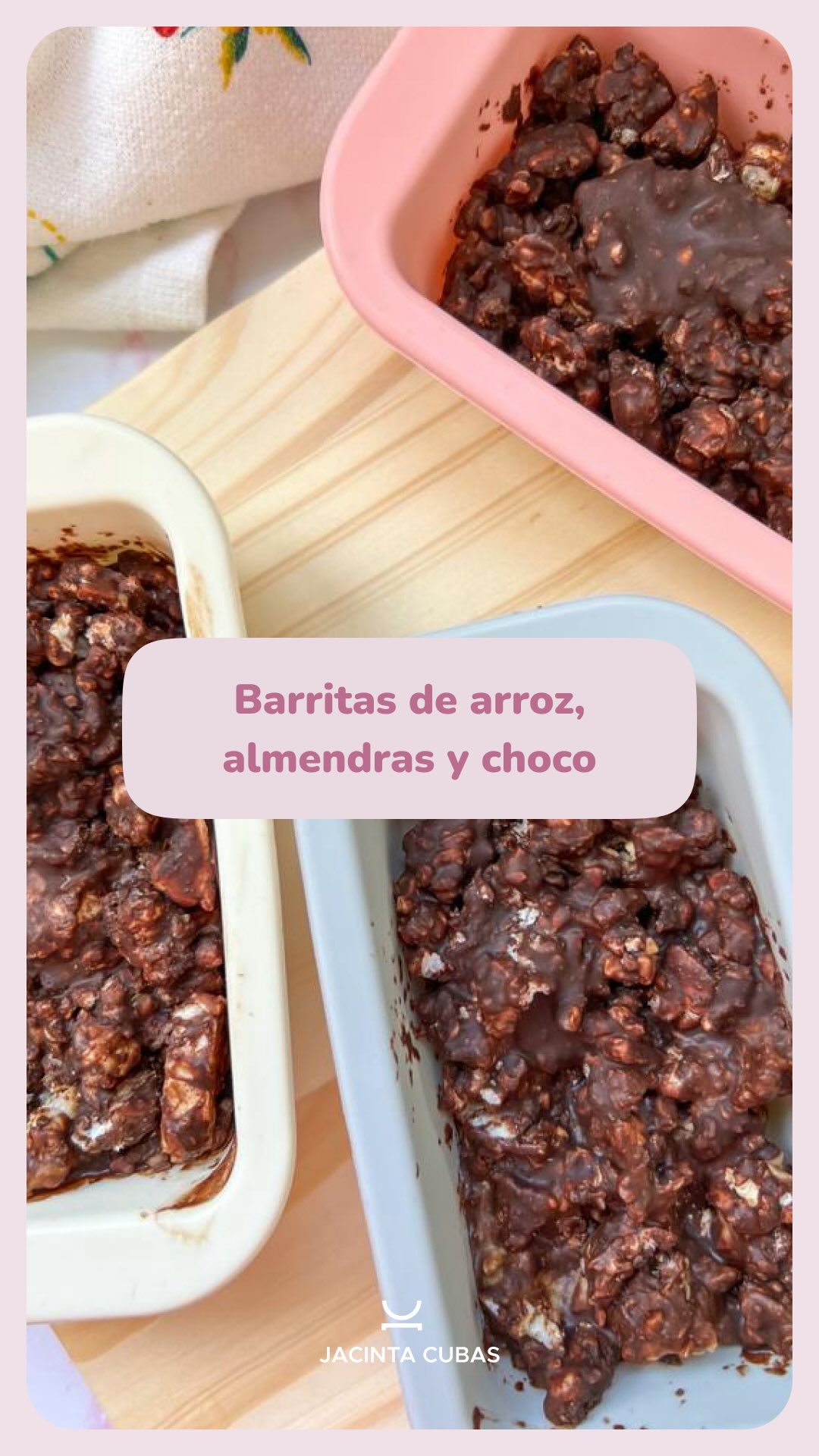 BARRITAS DE ARROZ Y CHOCO😍🍫
🥜 Ingredientes:
✔️1/4 taza de crema de maní s/az
✔️ 4 galletas de arroz integral
✔️ 1/4 taza de almendras picadas
✔️ Chocolate amargo 85 % derretido
Llevar al freezer hasta que se endurezca el choco 🍫
🎥 No te pierdas el video que te muestro cómo hacerlas
⁉️Contame que te parecieron??? Quedan buenísimas 😃
Para este domingo lluvioso 🌧️
➖➖➖➖➖➖➖➖➖➖➖
📚Creando hábitos, no dietas
📩jacinta@nutricionequilibrio.com.uy
📲098 408 043
🌎Www.jacicubasnutricion.com
#barritasdearroz #recetasaludable #nutricionista #habitossaludables #nutricion