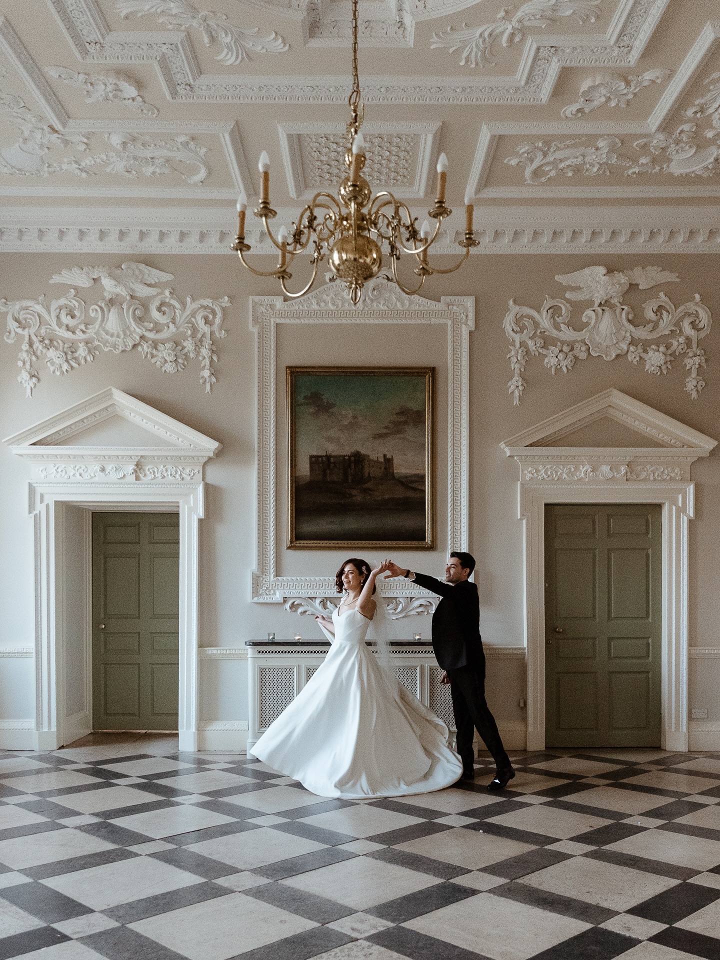 Katie & Daniel
A soft, romantic scheme designed to sit effortlessly within the elegance of @crowcombecourt - delicate florals, satin ribbons and a palette of blush, ivory and gentle greens layered with intention.
Every detail was considered to feel cohesive, refined and completely at ease in the space.
Photographer - @lauracullenphotography
Venue - @crowcombecourt
Cake - @thegorgebakehouse
Makeup - @samanthamariebridal
Florist - @bouquetfloristsomerset
Styling - @scarlettroseevents
Videography - @kbweddingvideo
#crowcombecourtwedding #somersetweddingplanner
#somersetwedding #crowcombecourt #somersetweddingplanner