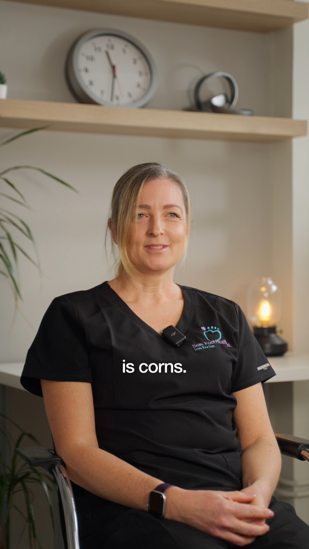 Meet Sarah, one of our fantastic Foot Health Practitioners! 👣
Last month, @acottstudios sat down with Sarah to talk about what she does day-to-day, the common foot conditions she treats, and to share a few simple tips to help keep your feet healthy and comfortable.
From managing things like hard skin, corns, and ingrown toenails to helping you stay mobile and pain-free, foot health care can make a real difference to your wellbeing.
Watch to learn more about how we can help look after your feet – and pick up a few easy foot care tips you can start using today!
If you’d like to find out more or think you could benefit from seeing Sarah or Gillian, visit our website (link in our bio) or call us on 01256 770022 and we’ll be happy to help 😊 #physiclbalance #thestudioatphysicalbalance #basingstokeclinic #foothealthcarebasingstoke