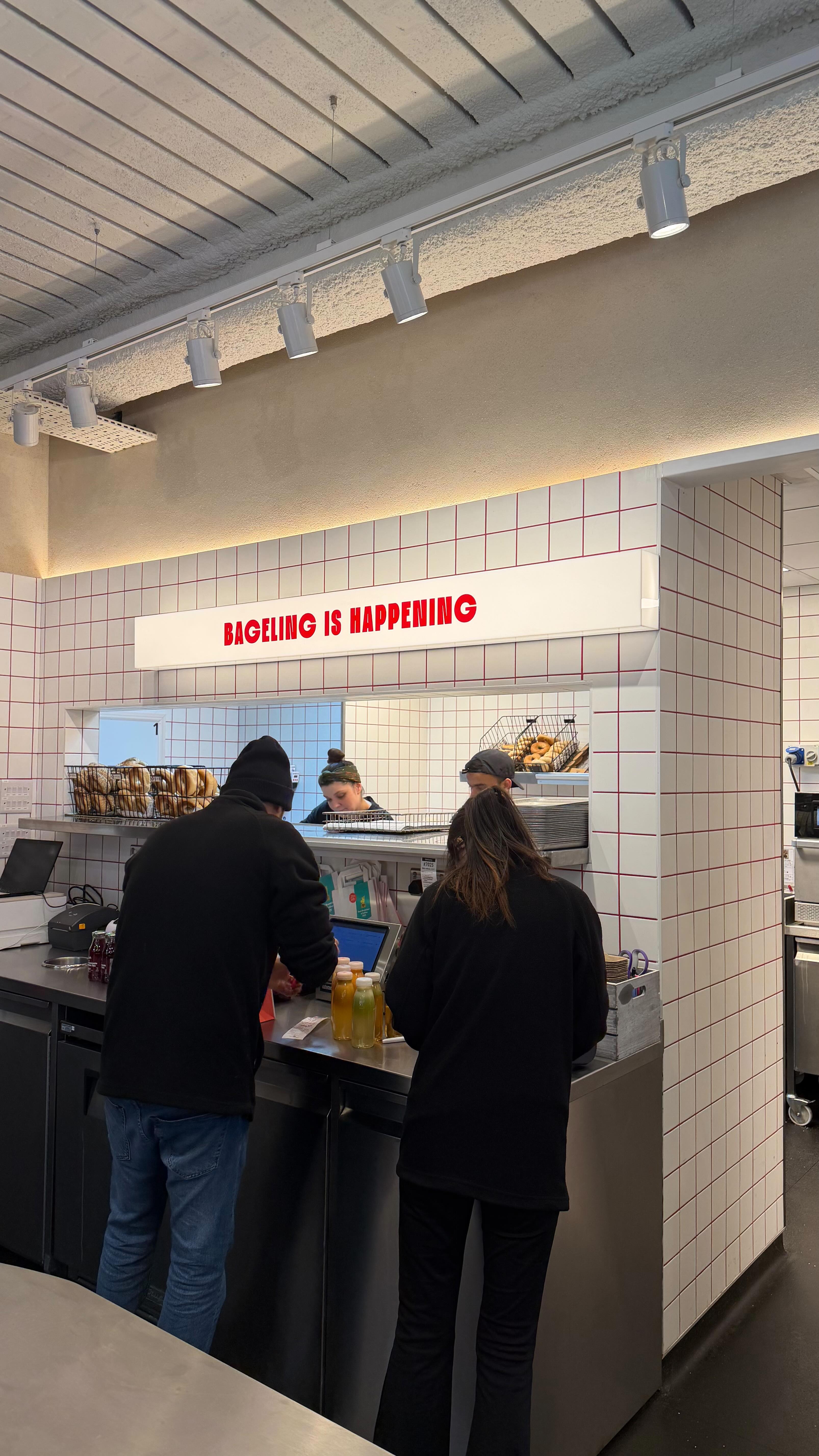 A bagel always hits the spot😅👏
#bagels #foodrecs #foodspots #londonfood #bagellover