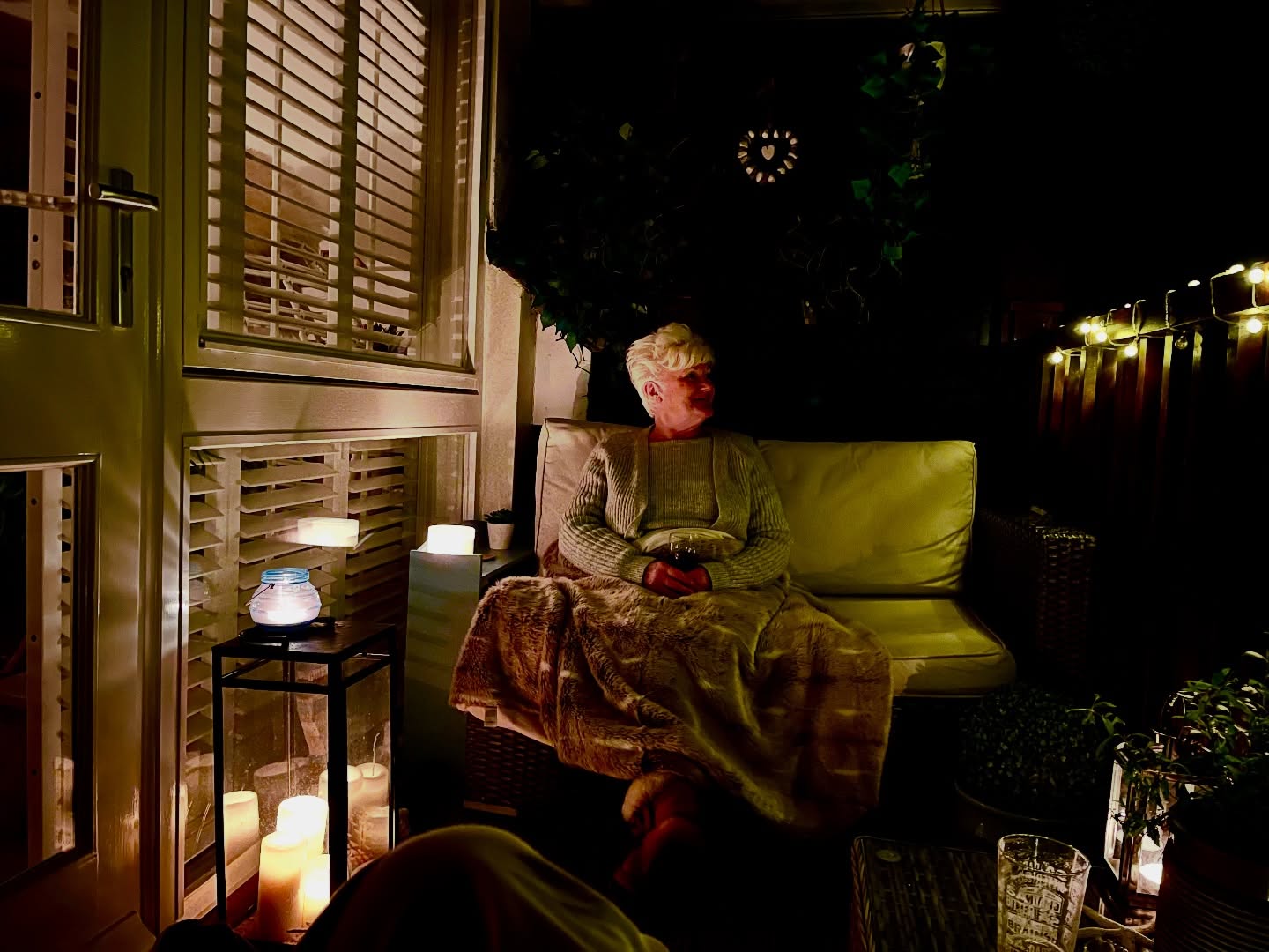 After a wonderful evening with flat mates on our balcony. We declare our balcony is OPEN for 2026! ❤️