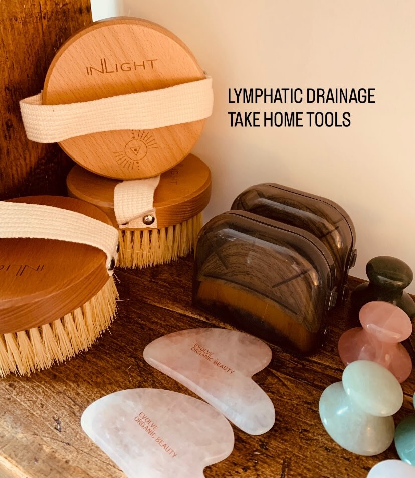 We have a range of lymphatic drainage tools for your face and body available to take home after your treatment to support your lymphatic system between your in studio sessions.
Appointments available next week with Kaya 🌿
kaya@essential-therapies.co.uk
#lymph #lymphaticdrainage #guasha #skinbrushing #devonmld