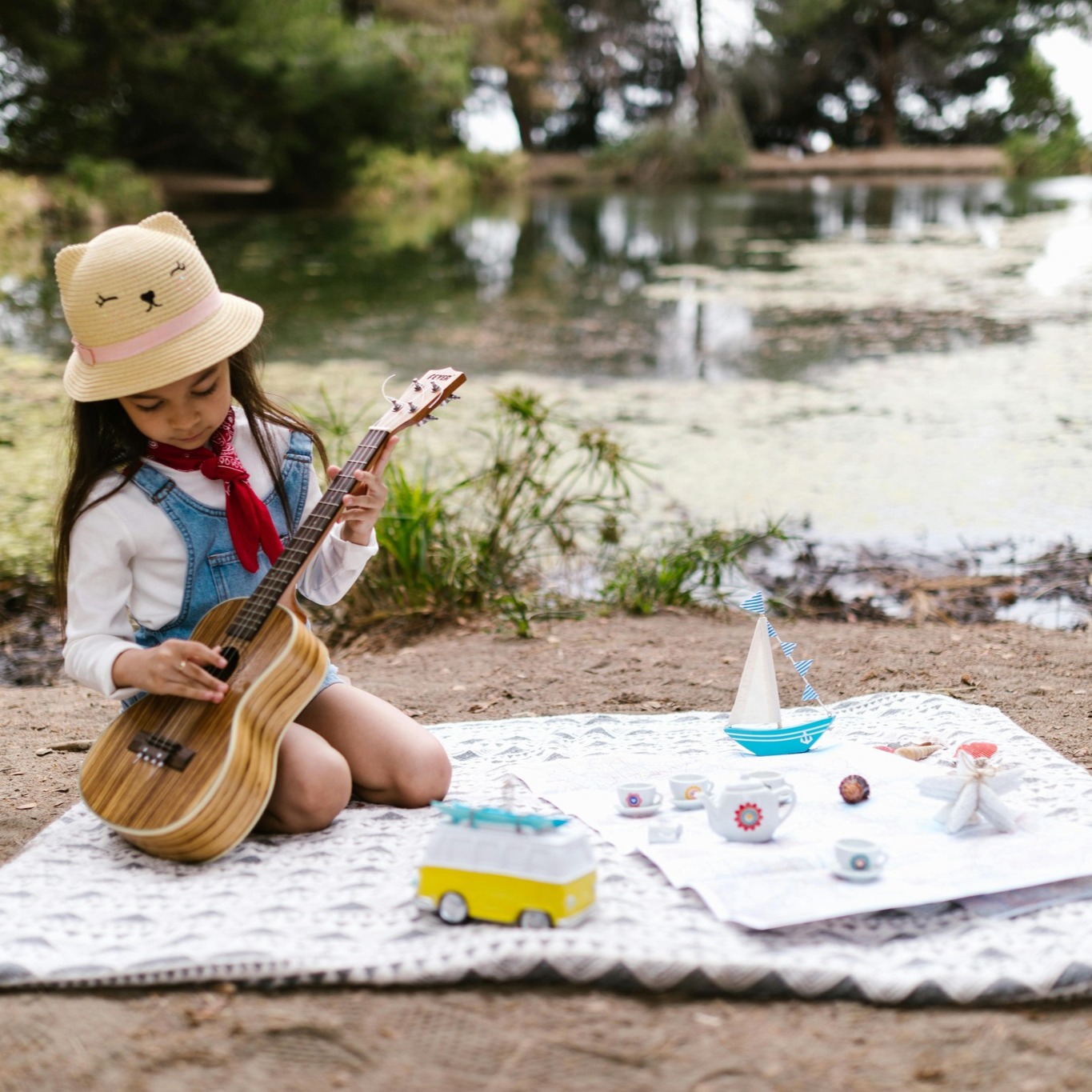 🎨 FREE family fun this Easter in Frome! 🌿
Looking for something lovely to do with the kids?
Art in the Park is coming to Victoria Park on Saturday 11 April (10am-1pm) - and it’s completely FREE! ✨ @sslcourses
Expect a relaxed, creative morning with:
🎶 Ukulele play
🎏 Bunting making
🪄 Magic pockets, sticks, boats & flowers
🎨 Hands-on crafts and activities
Perfect for children aged 3-8 (siblings welcome!) 👨👩👧👦
Grab something from the café or bring a picnic and enjoy some quality time outdoors 💛
👉 Find out more:
https://sslcourses.uk/CourseDetailsView.asp?ID1=1100&ID2=2082&ID3=1
#Frome #WhatsOnFrome #FromeEvents #FamilyFun #ThingsToDoWithKids #EasterHolidays #SomersetLife #VisitFrome #FreeEvents #FromeFamilies #CreativeKids #ArtInThePark