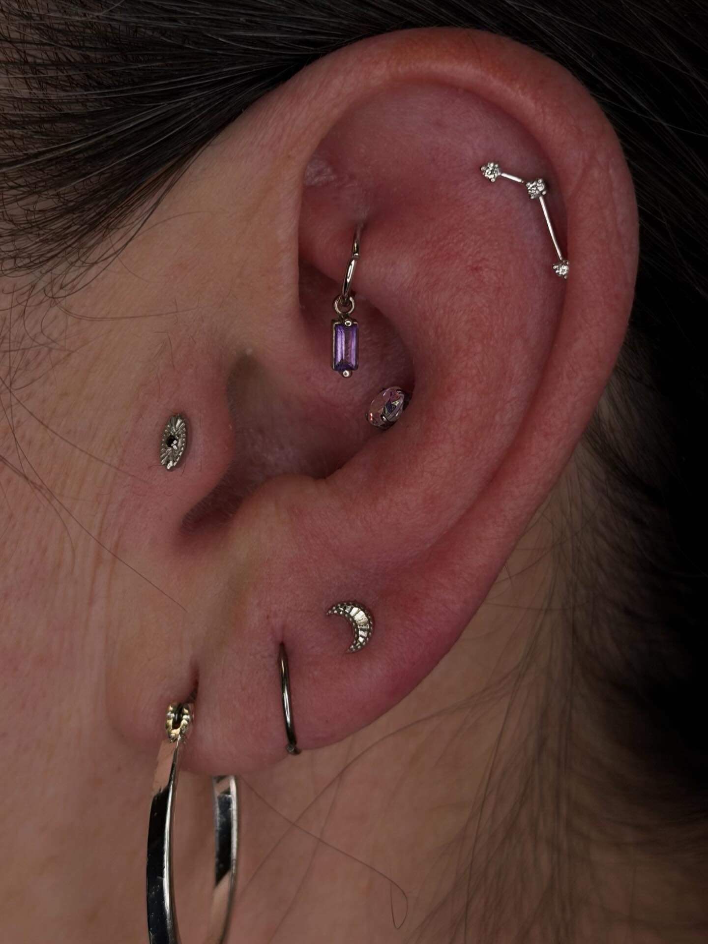 Stay True turns 12 years old today.
Happy Anniversary ❤️🥂✨
Work by @piercingbyroy ✨
#StayTrueBodyPiercing #SafePiercing #APPMember