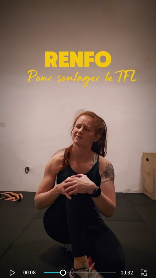 TFL douloureux ? 💥
👉 le problème vient souvent d’un manque de boulot des fessiers, ou d'un mouvement répétitif (run sur route ou tapis, marche en raquettes...)
Teste ces 4 exos :
Monster Walk → petits pas, bassin stable, tension dans l'élastique.
Clamshell → contrôle + pas de rotation du bassin.
Hip Hike → monte la hanche, sans fléchir le genou.
Pont unilatéral → pousse dans le talon, bassin verrouillé
👉 Objectif :
réactiver le moyen fessier pour soulager le TFL
Fais-les proprement, lentement… et ça change tout.
💬 Dis-moi si ton TFL te parle en ce moment avec l’́arrivée du printemps et la reprise du run ;)