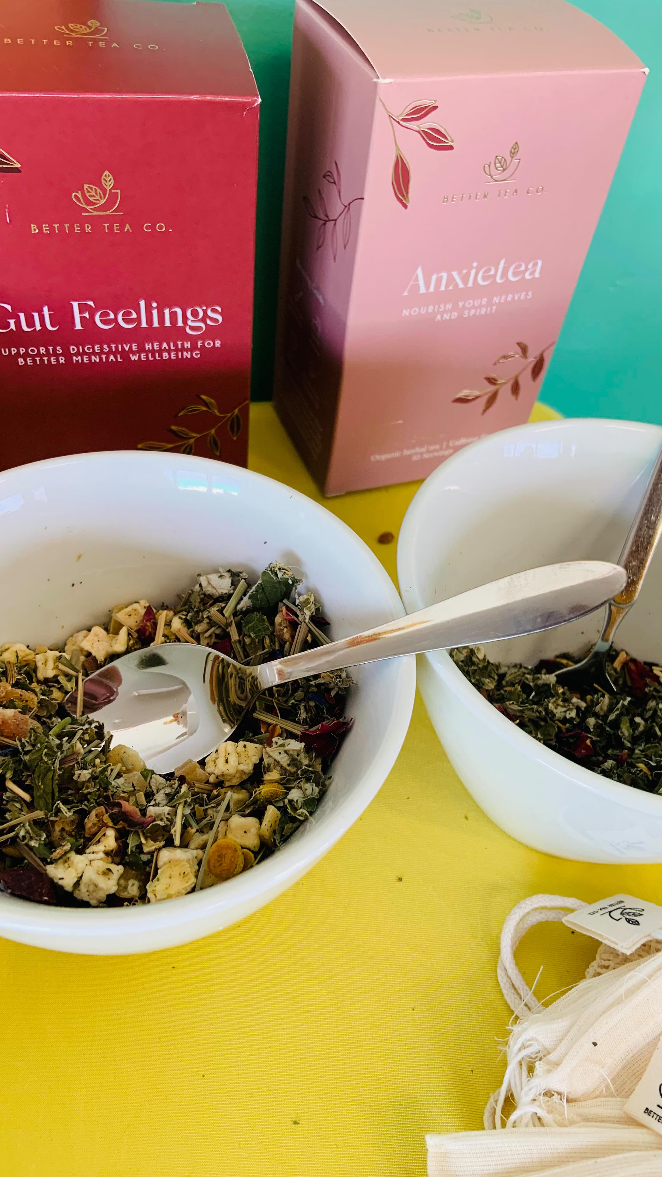 Another amazing afternoon with our @betterteaco sip and paint.
Nothing more empowering than being in a room those that understand, where you can have open conversation. All while drinking delicious tea from @betterteaco having some yummy kai and decorating your own items to take home, oh and the goodie bags where a nice bonus as well.
Thank you to everyone that came and thank you to @betterteaco for the amazing tea and support with these event.
#endowarrior #endo #endoawareness #endostrong