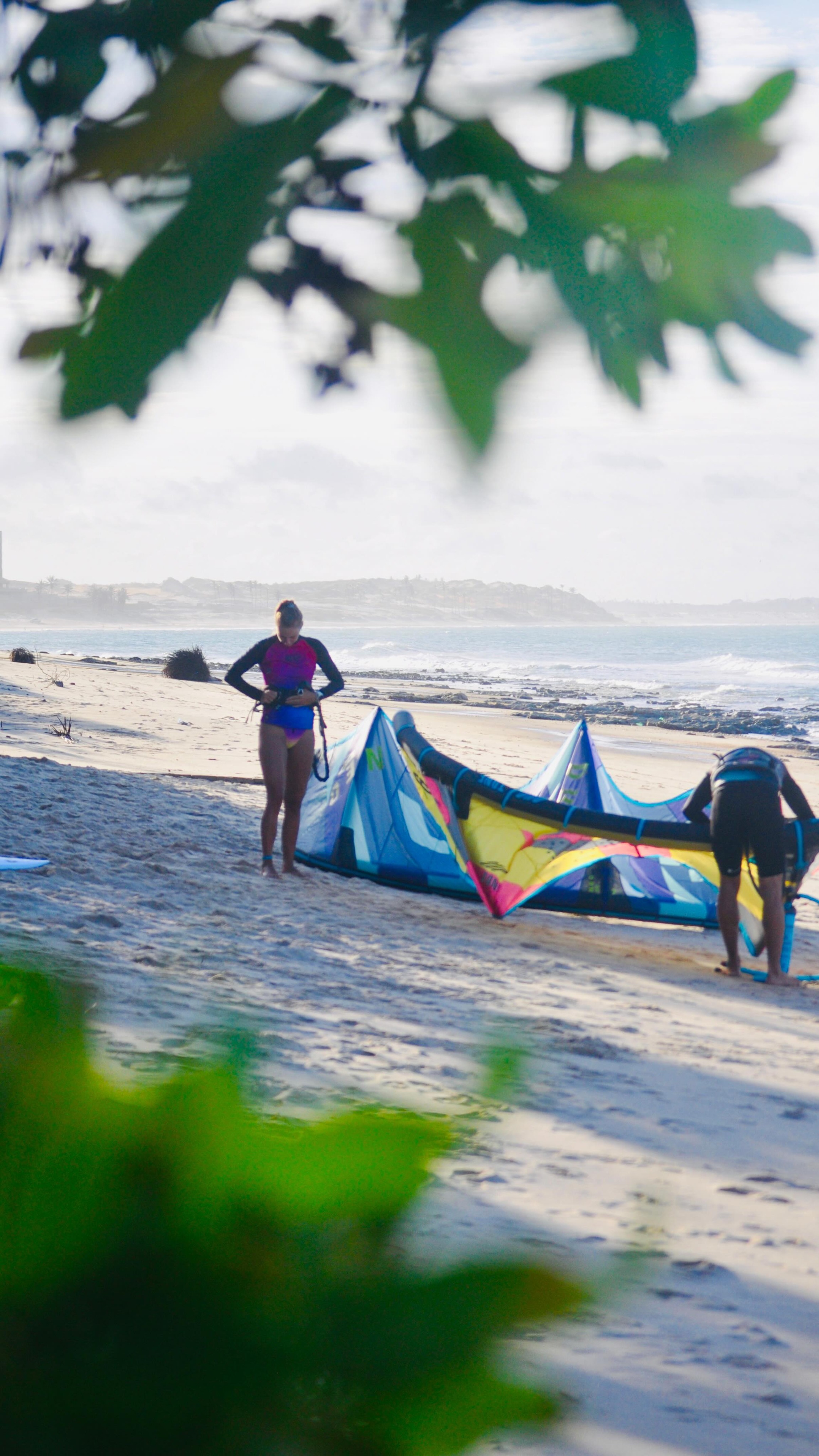 Kite Surf Dolce Vita: Fly High, Ride the Waves! 🪁🌊☀️✨