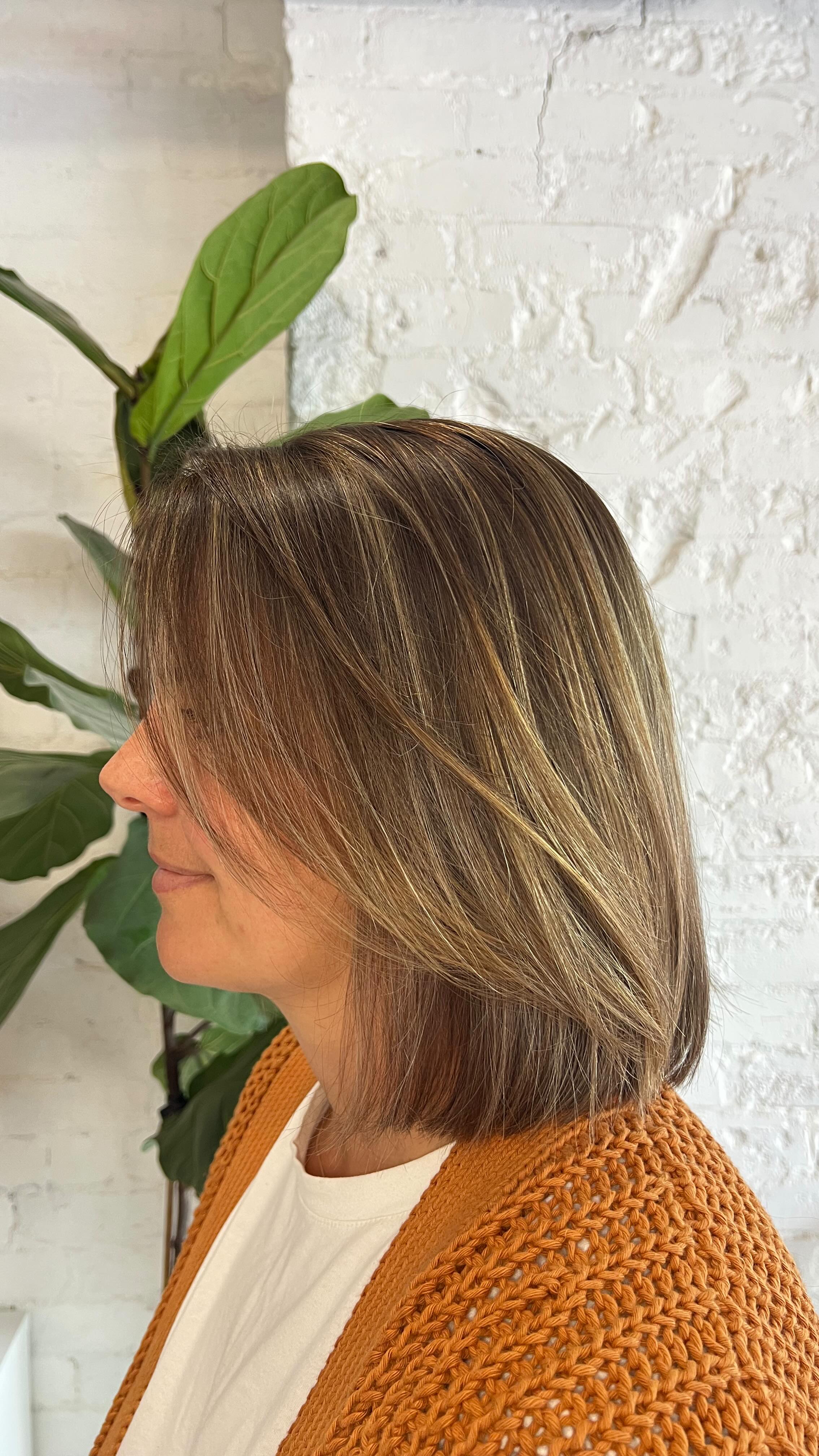 An immersive Monday spent with @pete.privehairorganics from @ecosalonsupplies 🌱
Our team came together in our Narrabundah salon to dive into new colour techniques and refine our craft. We’re always learning so we can bring the very best back to the chair for our clients. ✨