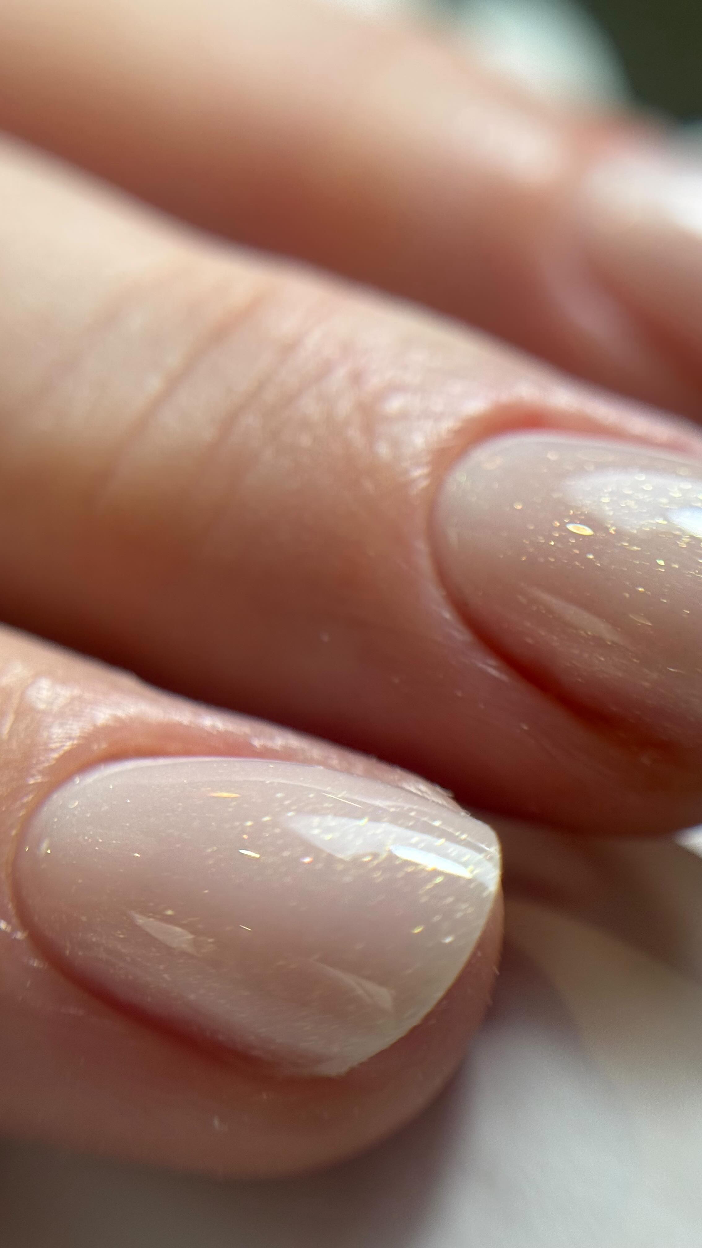 No, the client isn’t always right.
And in this industry, they shouldn’t be.
As nail techs, we are responsible for making decisions based on:
-Safety
-Nail health
-Correct technique
-Long-term results
Not just client preference.
That can mean saying no to:
-Applying product over compromised nails
-Unrealistic shapes or lengths
-Rushing services to fit time expectations
Clients don’t always understand the risks involved and they shouldn’t have to.
That’s our role as professionals.
Our job isn’t just to create nails that look good.
It’s to protect the natural nail and reduce unnecessary risk.
And sometimes, that means setting boundaries, even if it’s not what the client wants to hear.
Professional standards always come first.