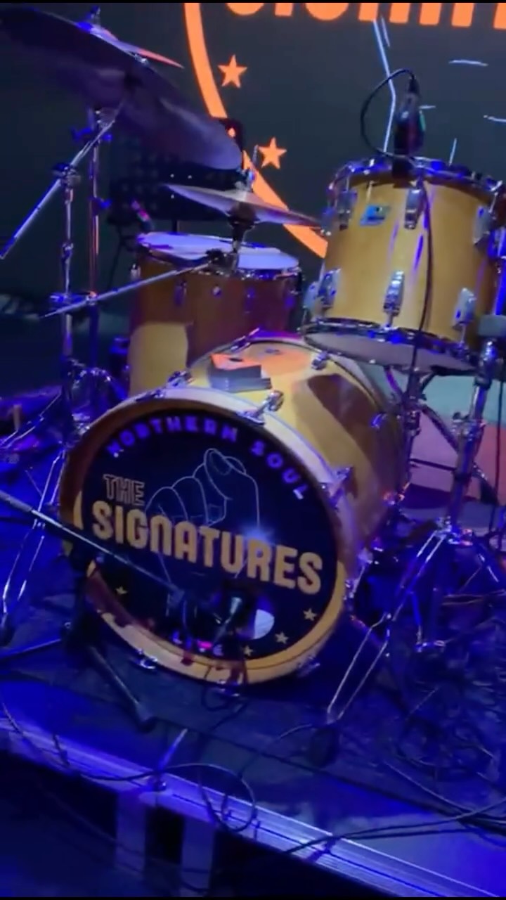 Behind the scenes at @thecromerpier! 📹 Excellent crowd at one of our favourite venues; we’ll be back! Special thanks to Harriet for some awesome moves!🕺🌊 Next stop… Dartford for March of the Mods!🛵