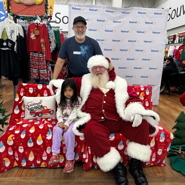 🌟 Joyful Moments from the Kiwanis Clothe the Children Event, Santa got to take a picture with Santa! 🛍️
Had an amazing time at the Huntington Beach Kiwanis Clothe the Children event on Saturday. Witnessing the pure joy of a young girl picking out new clothes, shoes, and presents was inspiring. Thanks to Kiwanis and everyone involved for fostering community unity. Despite the serious face in the picture with Santa Claus, the day was filled with genuine smiles and laughter. Proud to be part of Kiwanis HB—contributing to a lasting impact. 🌟
#AlphaandOmega #theSantaCause #CommunityUnity #Kiwanis #SpreadJoy #CommunityImpact #HuntingtonBeach